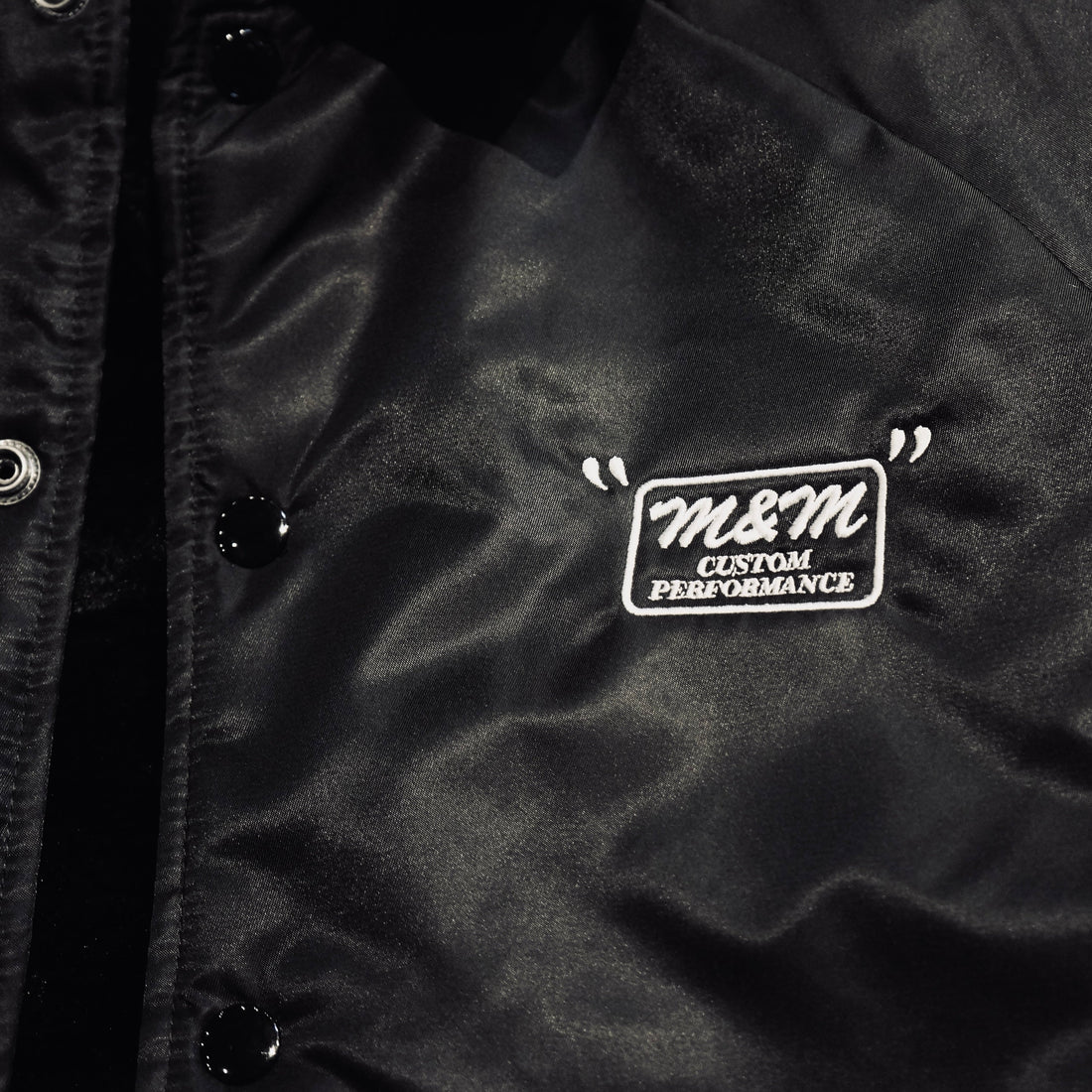 【TAT 2階】   "UNRIVALED × M&M" 2月2日 日曜日 12:00 発売開始。