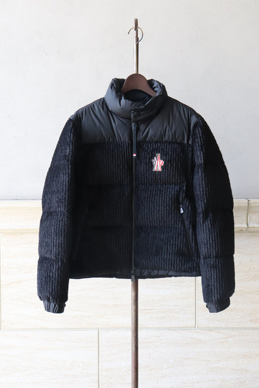 MONCLER GRENOBLE 新作入荷