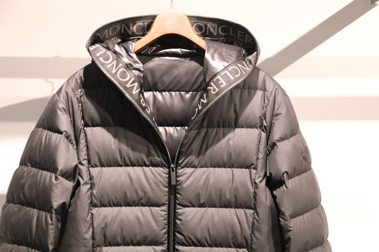 MONCLER 新作入荷