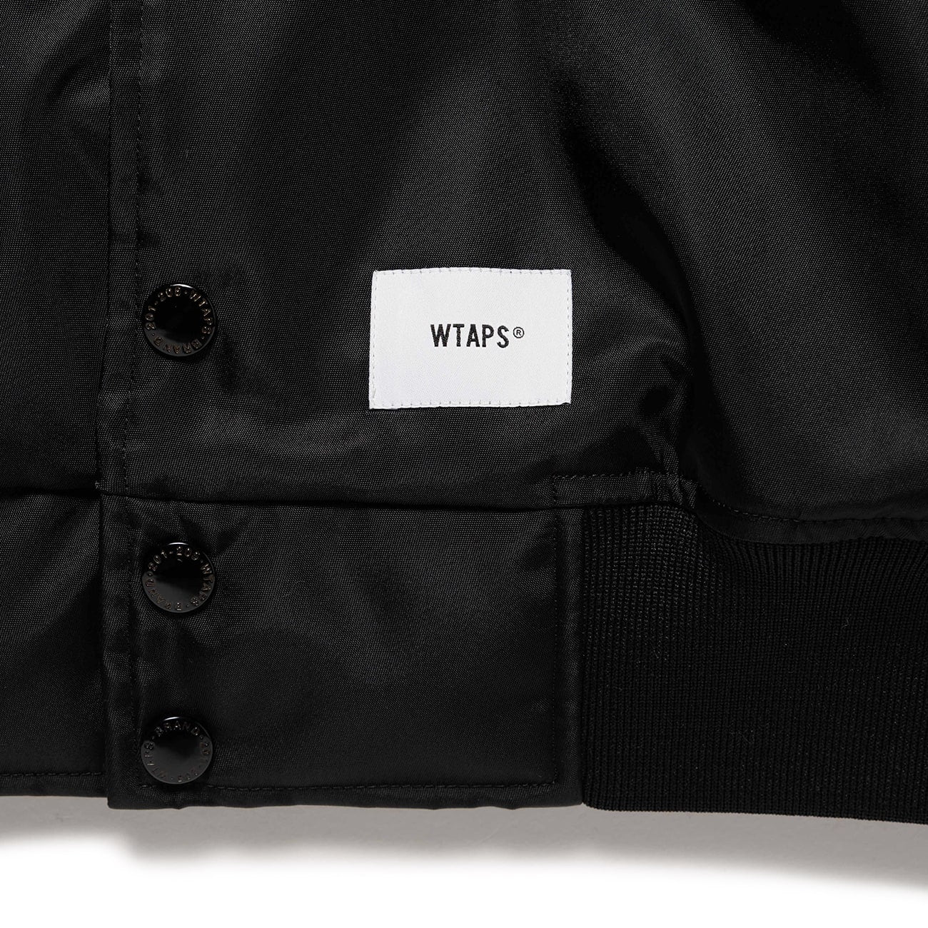 TEAM / JACKET / NYLON. TWILL
