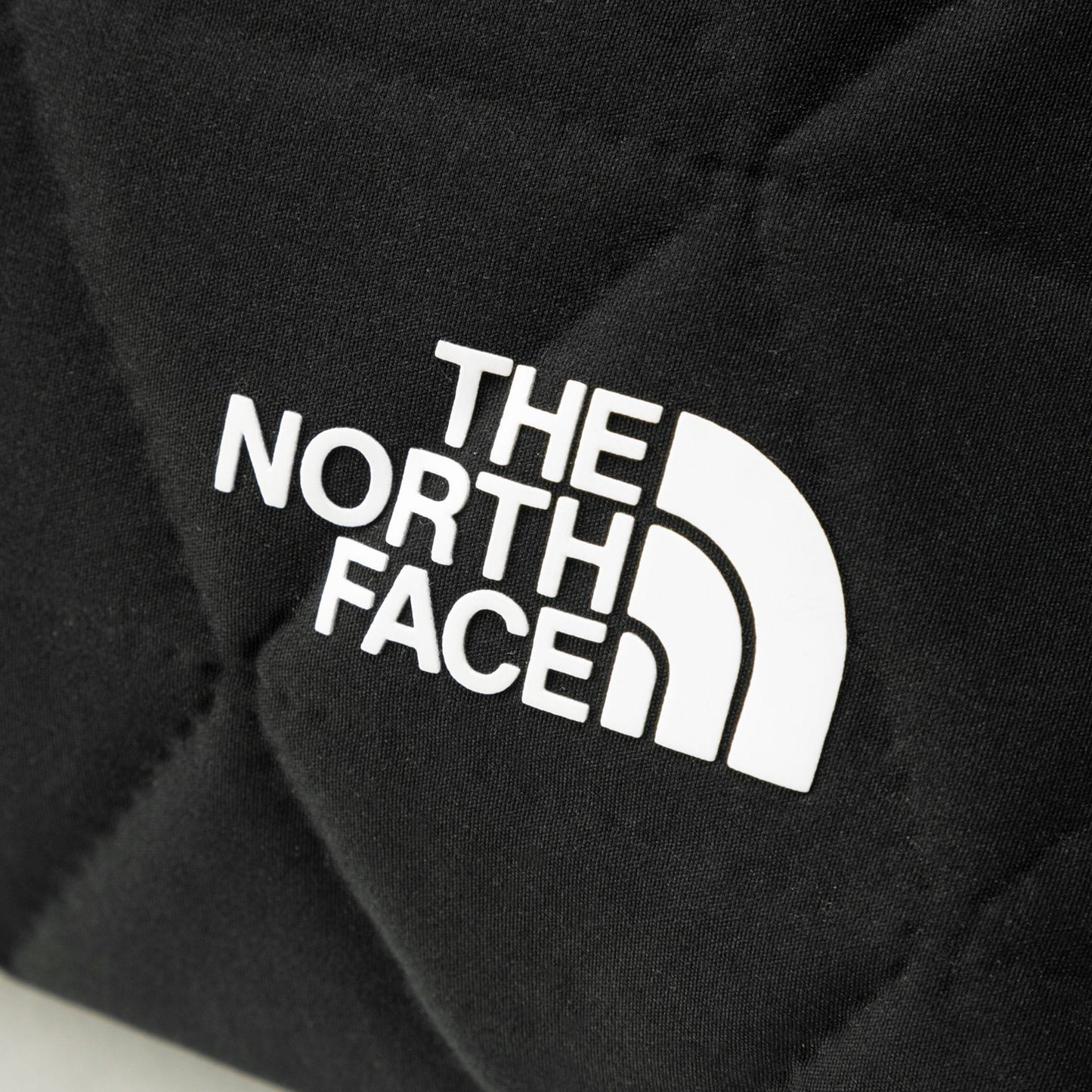 Geoface Pouch