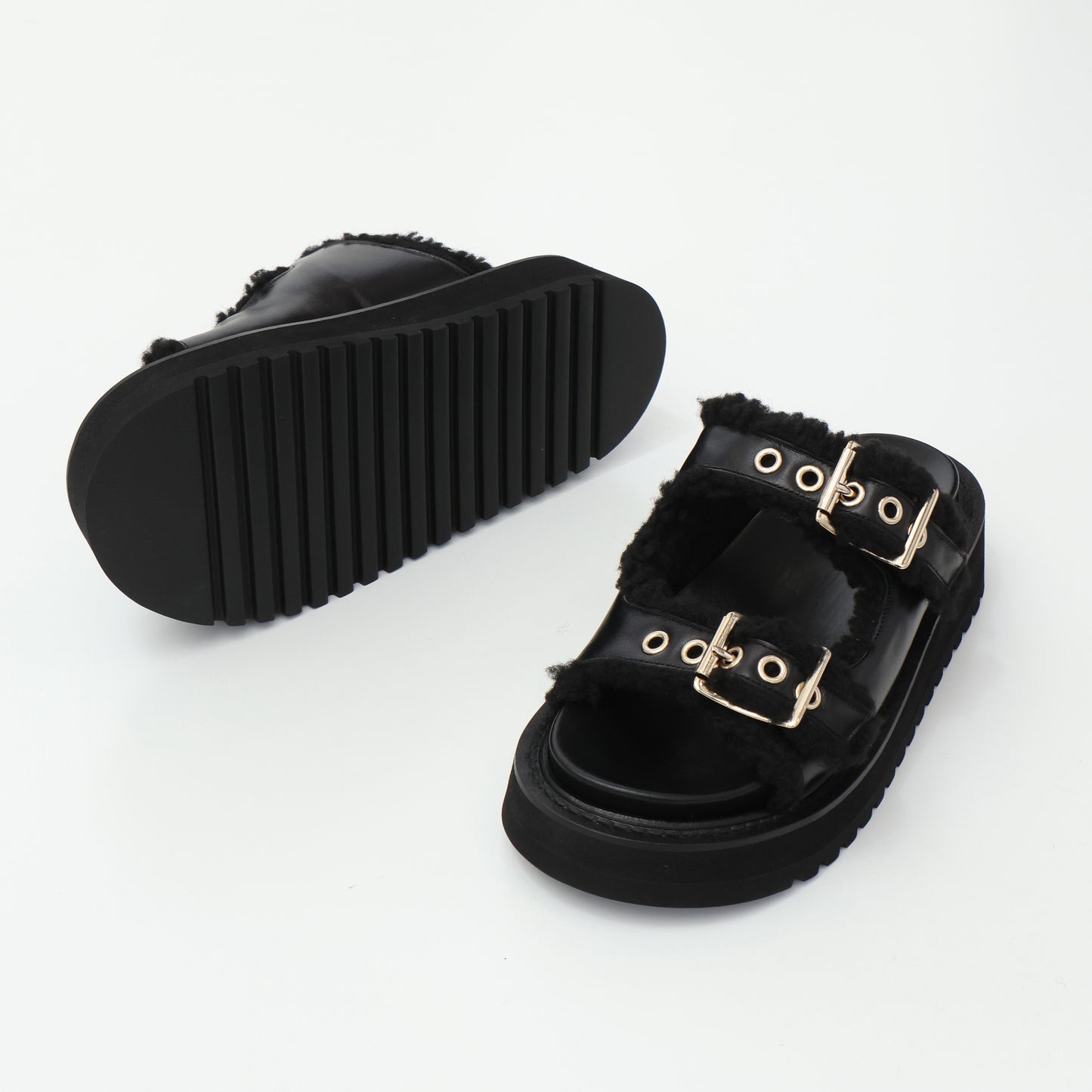 POODLE FUR BUCKLE SANDALS