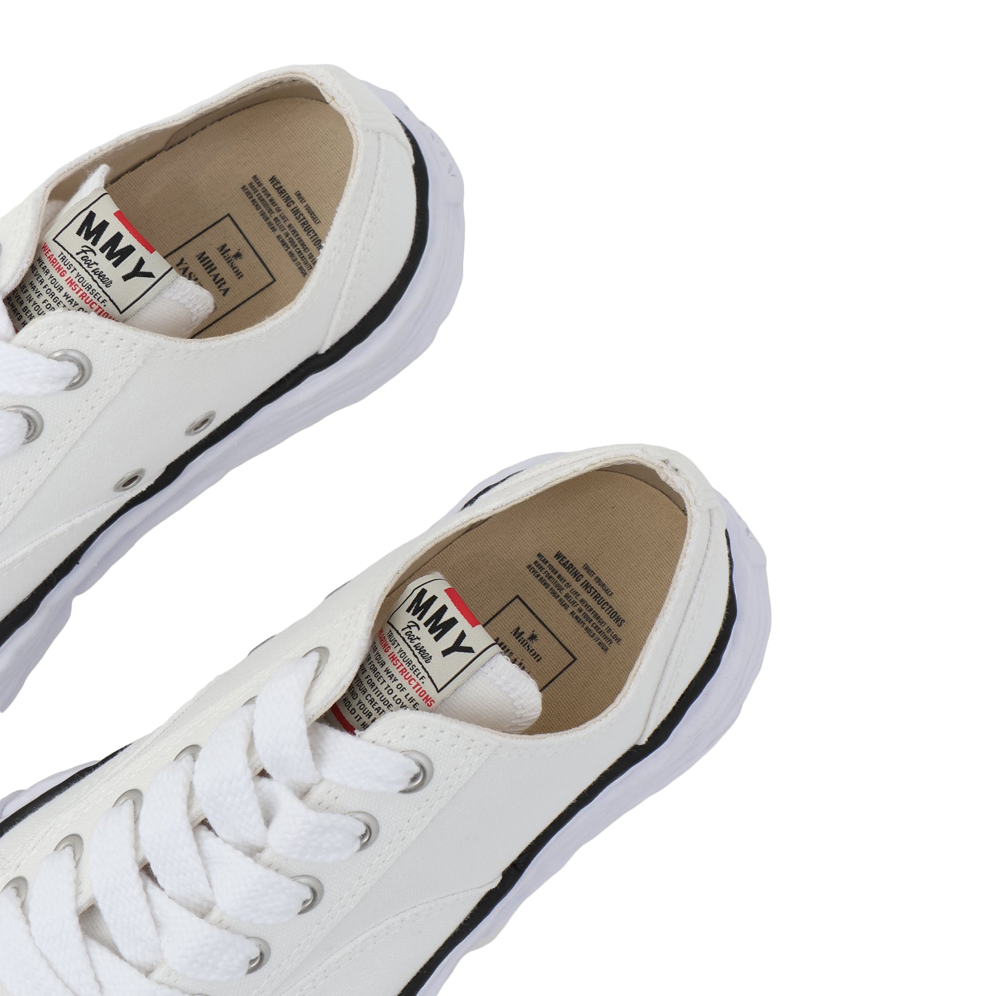 PTS23 CANVAS LOW-TOP WHITE A11FW702