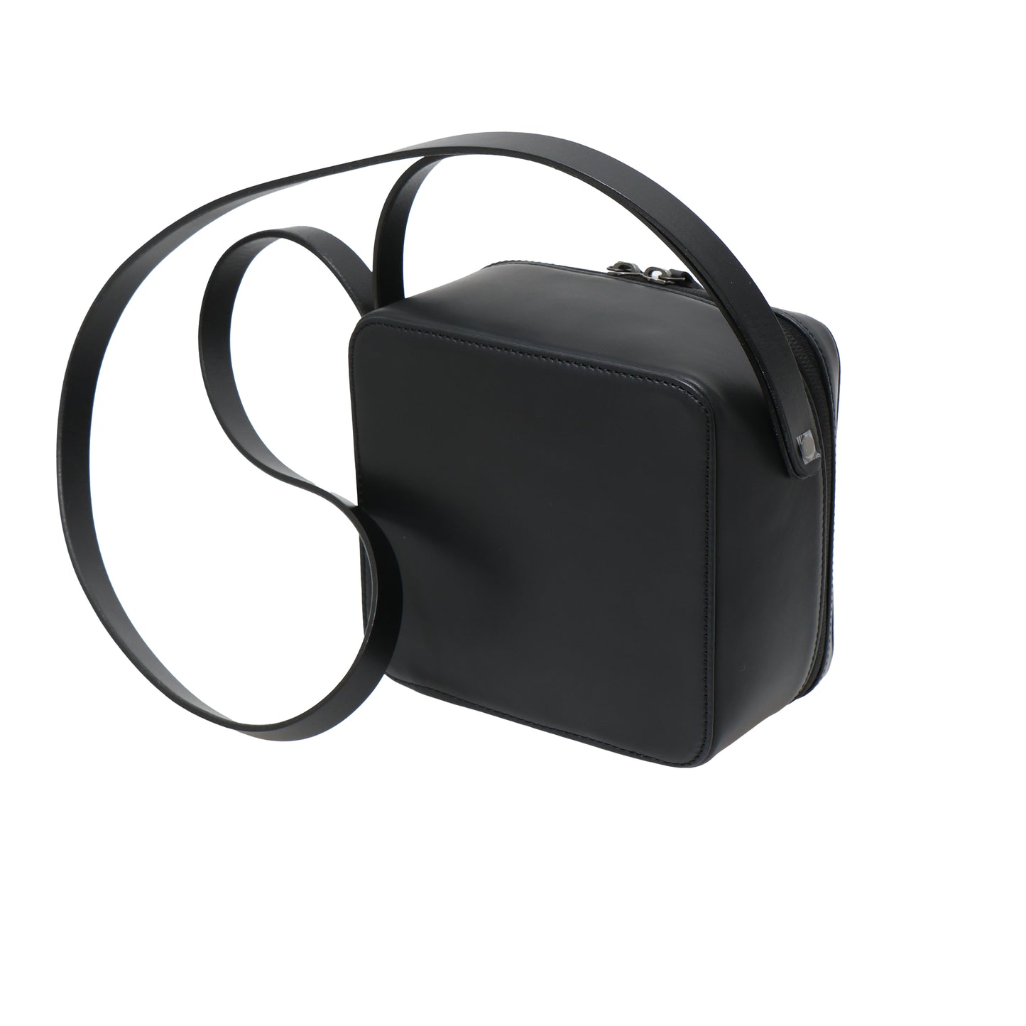 LEATHER SHOULDER BAG MADE BY AETA