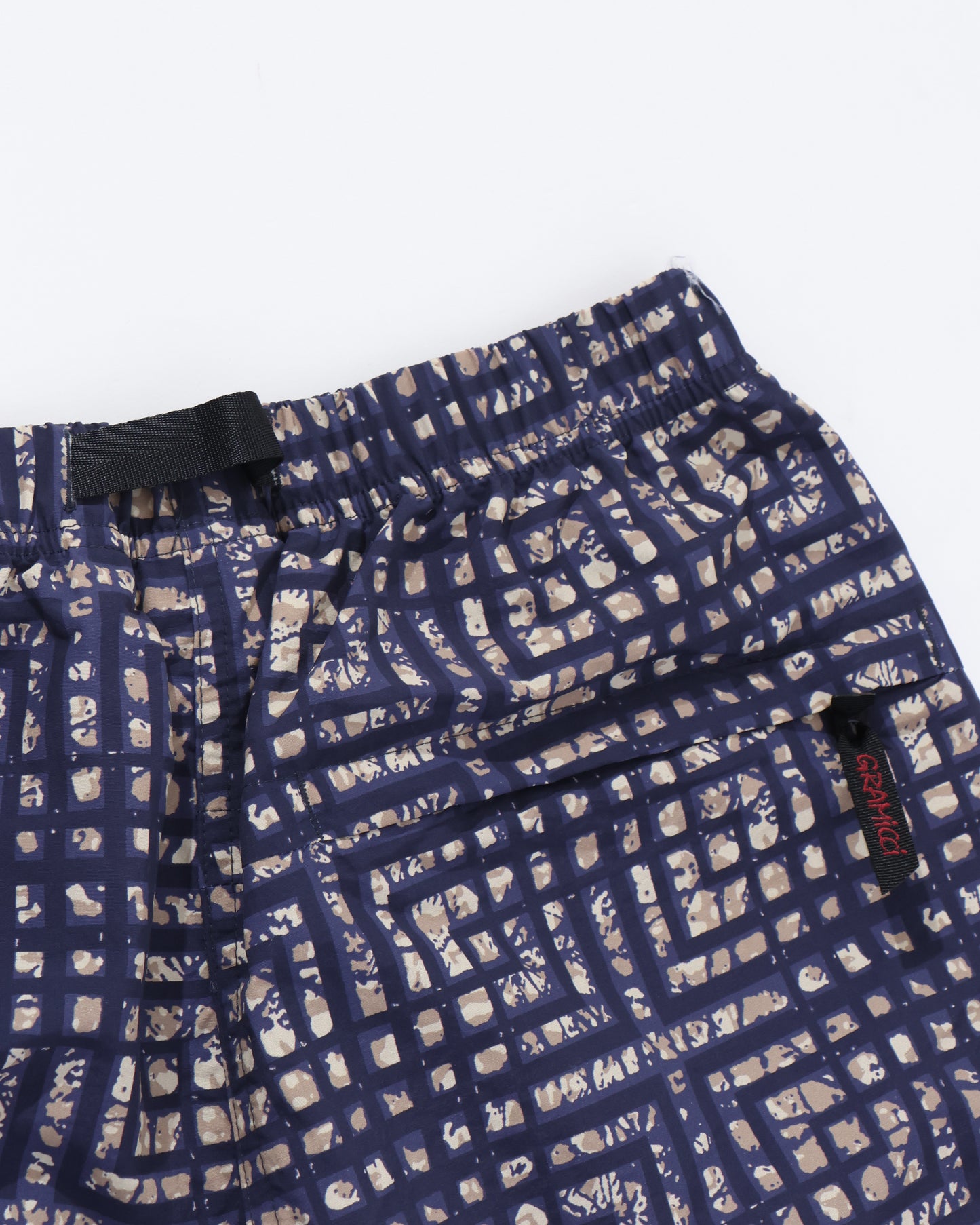 NYLON PACKABLE G-SHORT