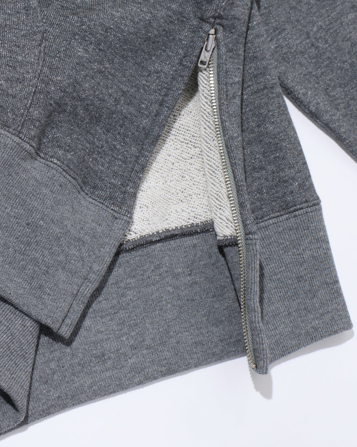 SWEAT HOODIE 12417