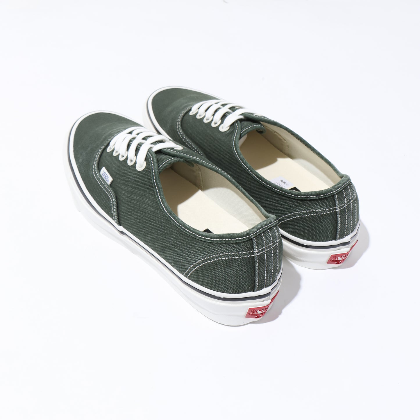 Lx Authentic 44