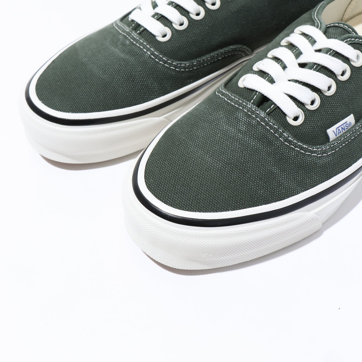 Lx Authentic 44
