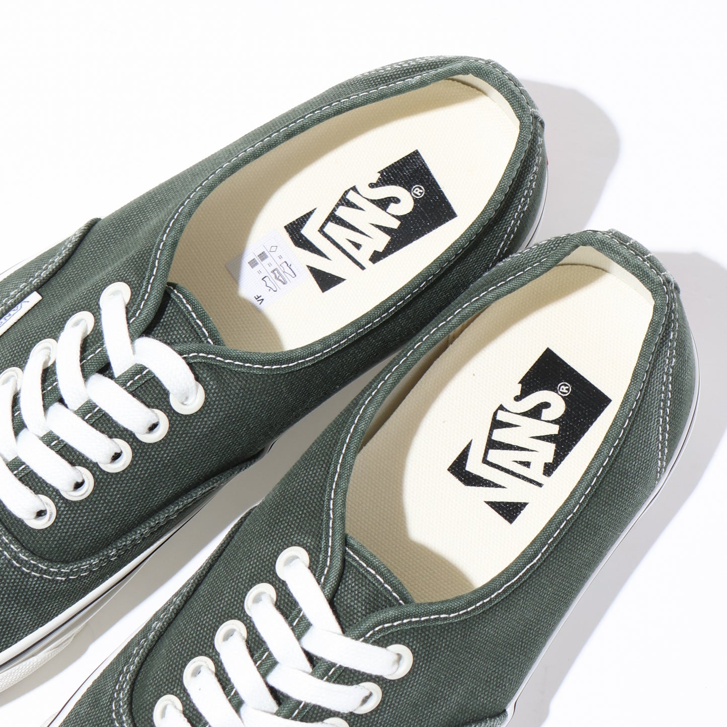 Lx Authentic 44