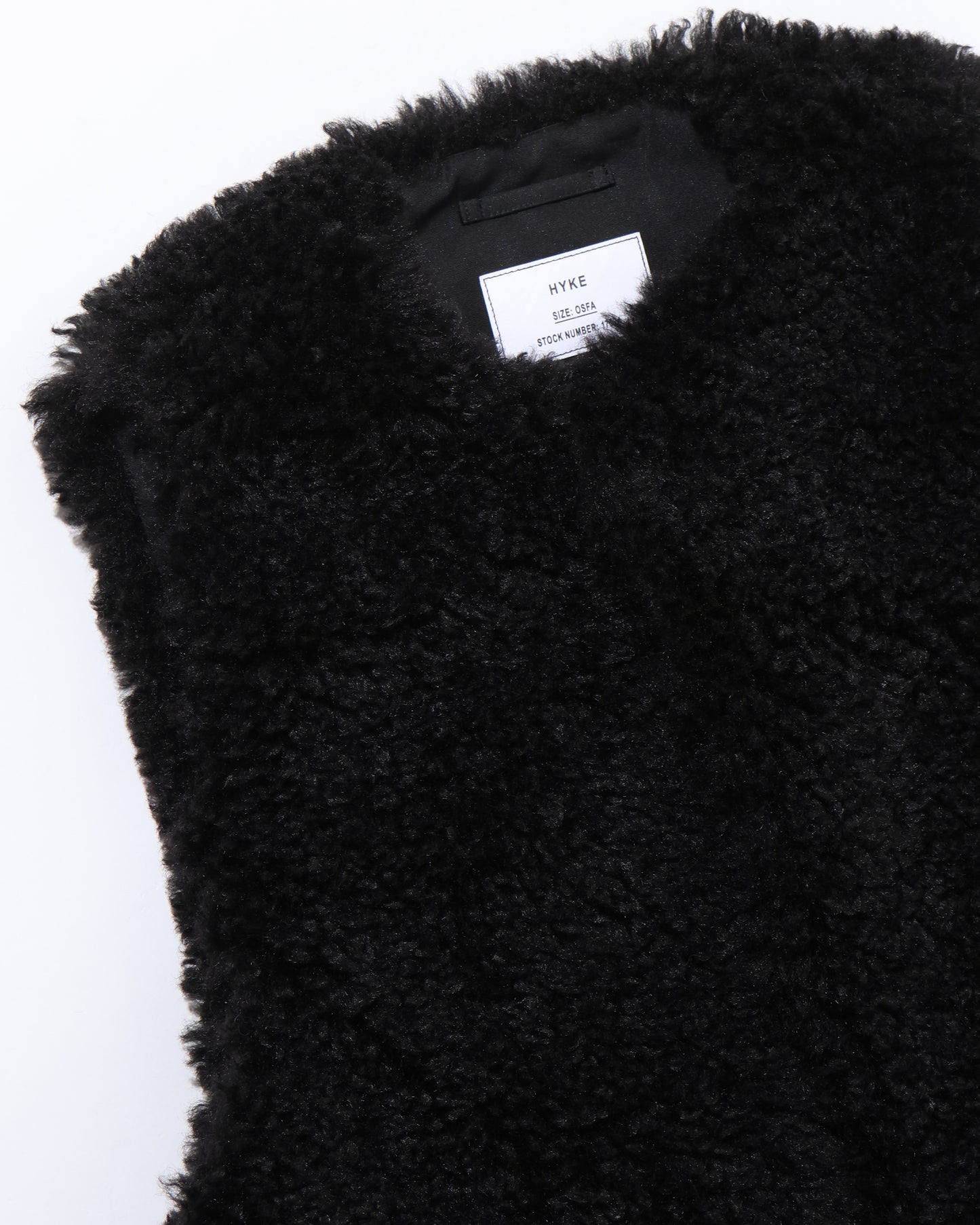 FAUX SHEARLING CROPPED VEST 17524
