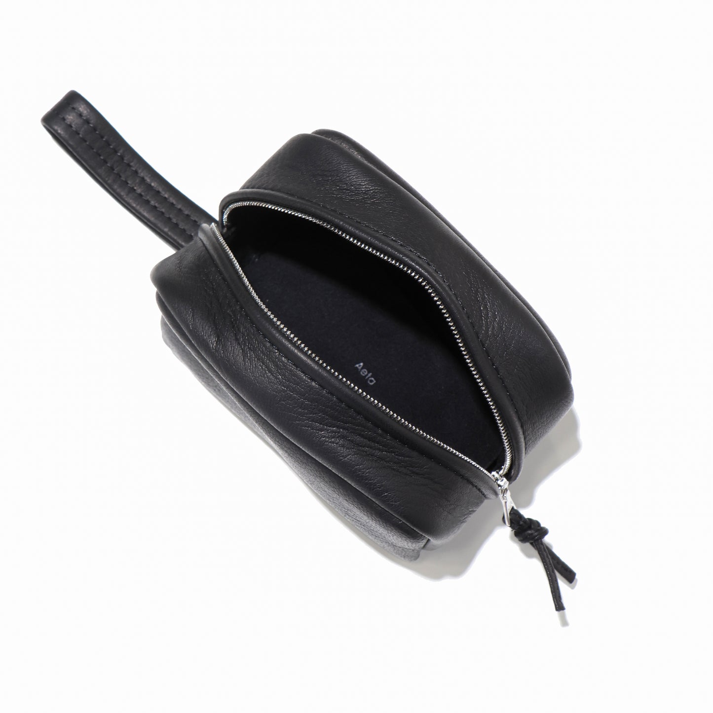 POUCH