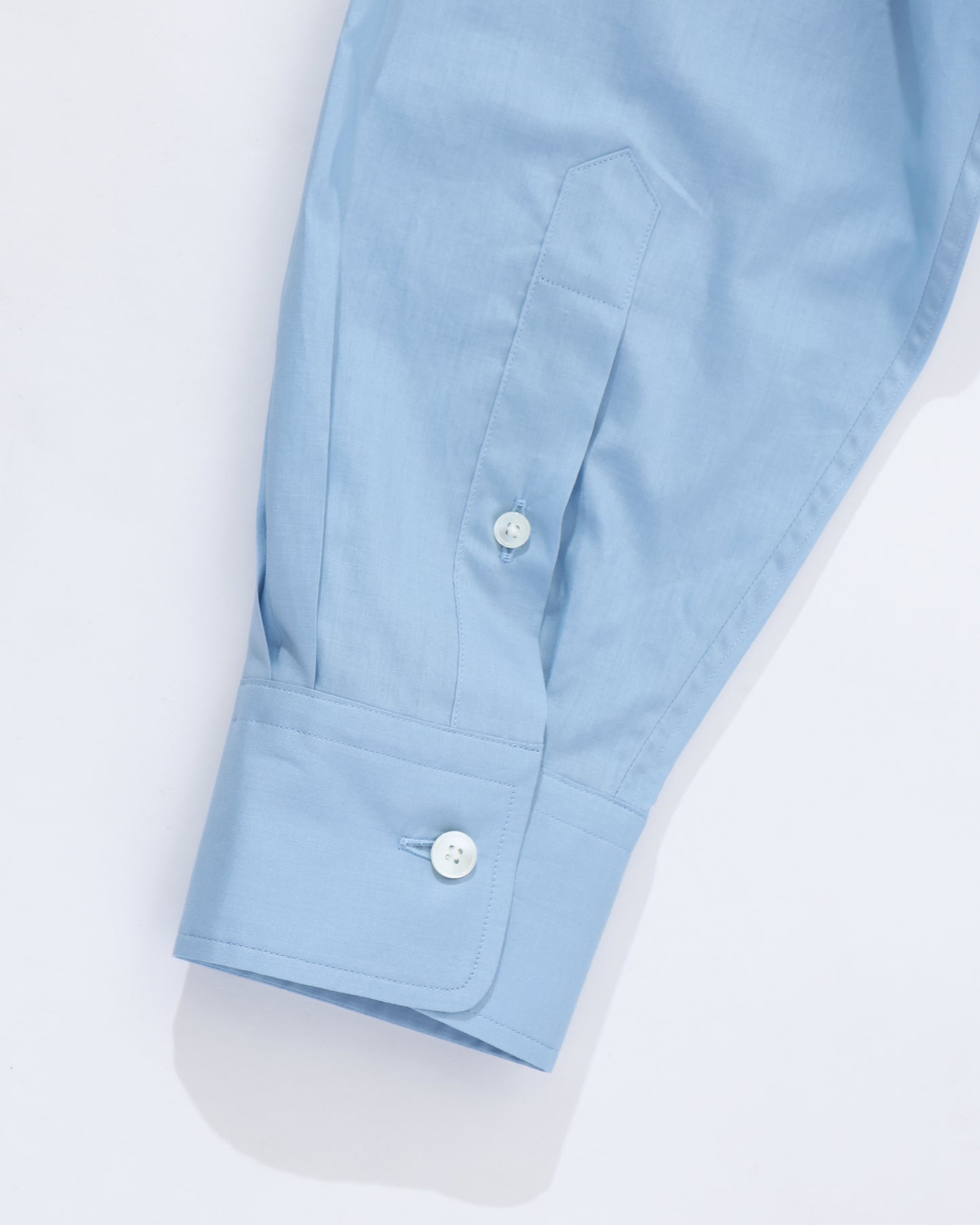 WASHED FINX TYPEWRITER BUTTON DOWN SHIRT LIGHT BLUE