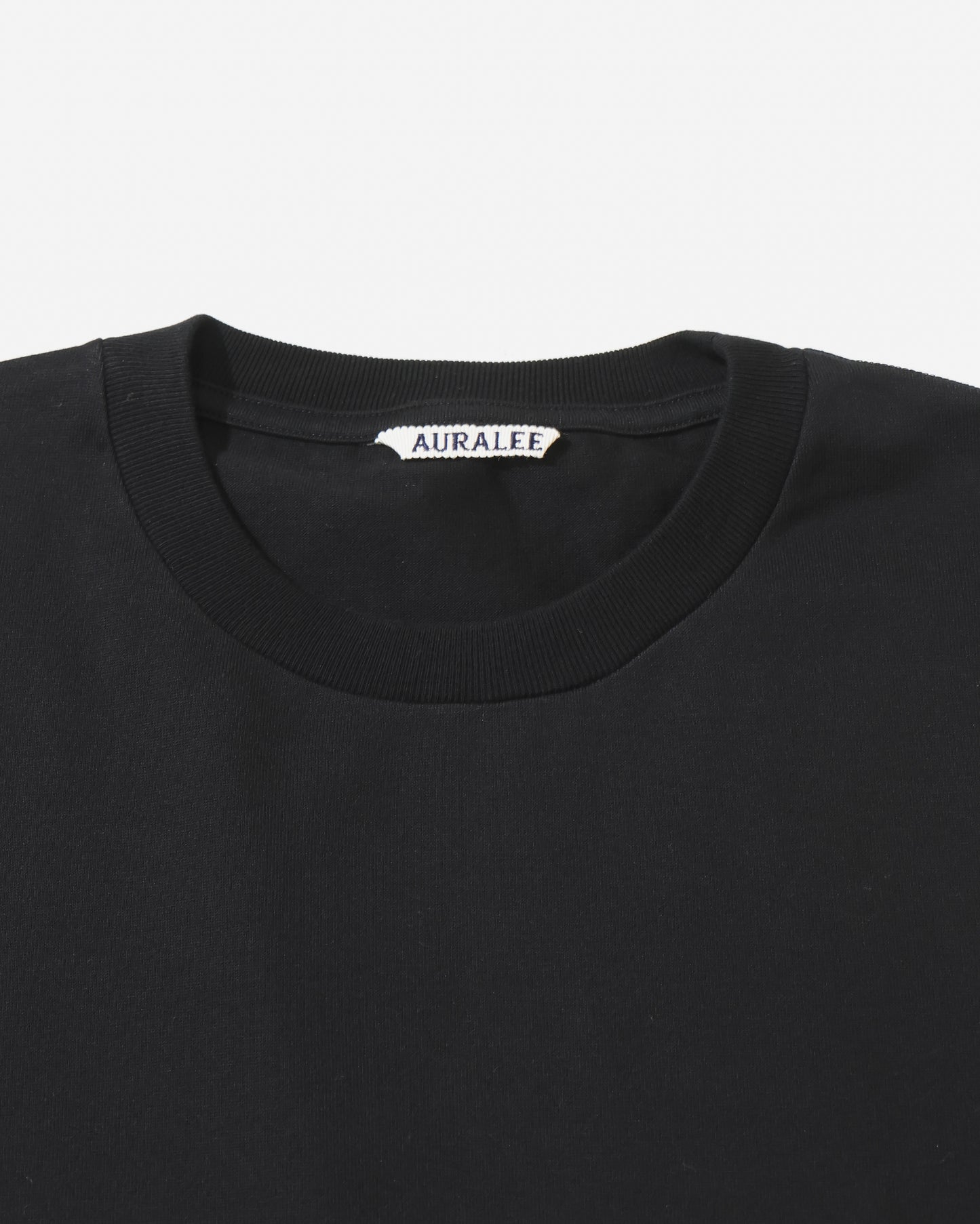 LUSTER PLAITING TEE BLACK