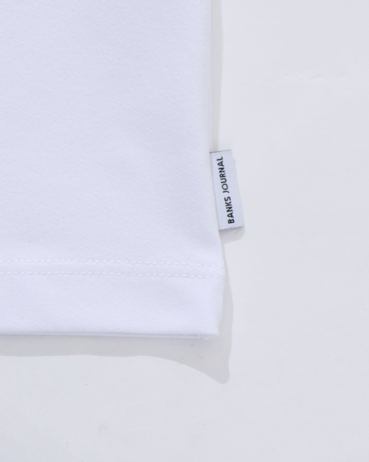 ACHIEVE SURF BAND CUT TEE