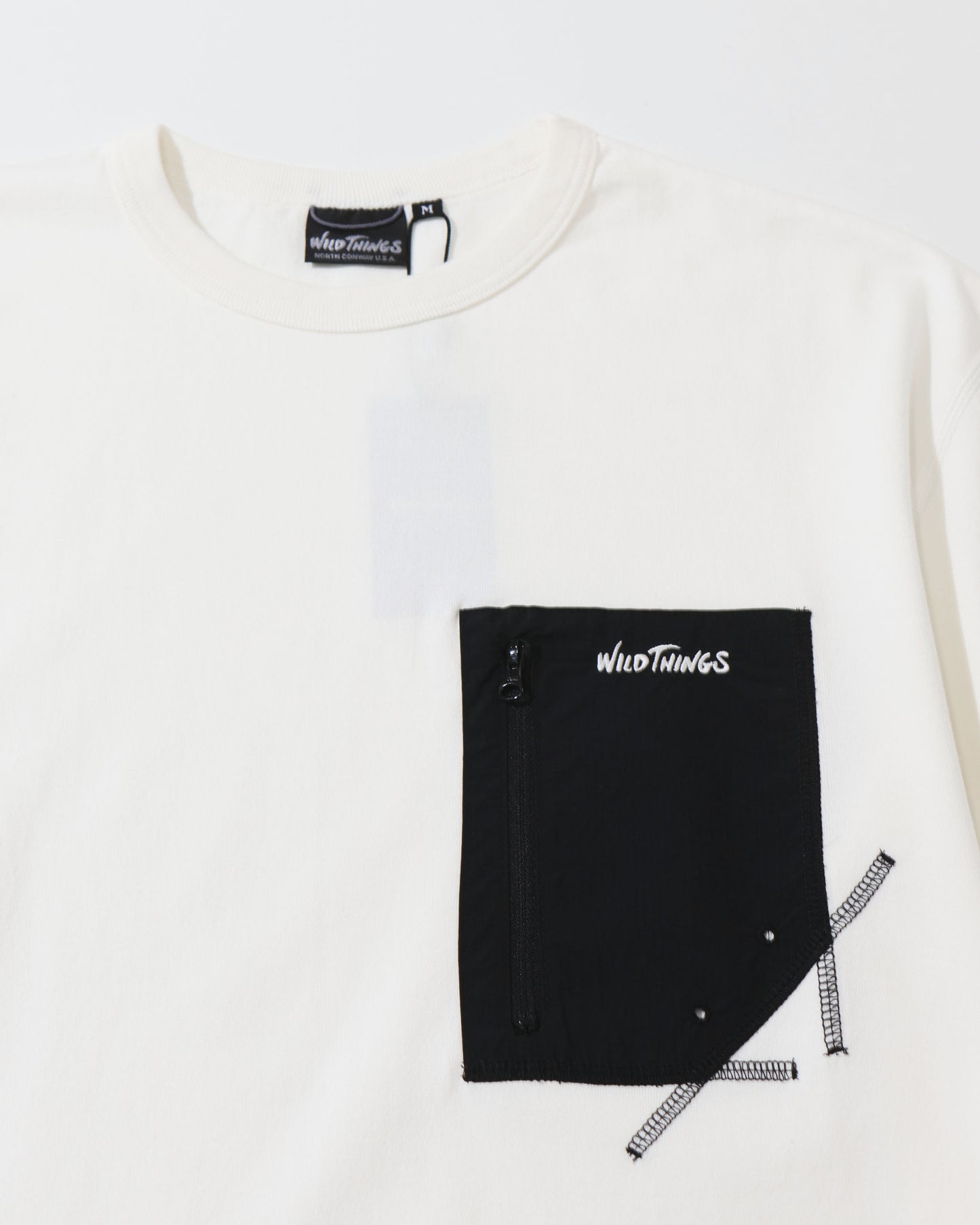 ROUND BODY CAMP POCKET TEE