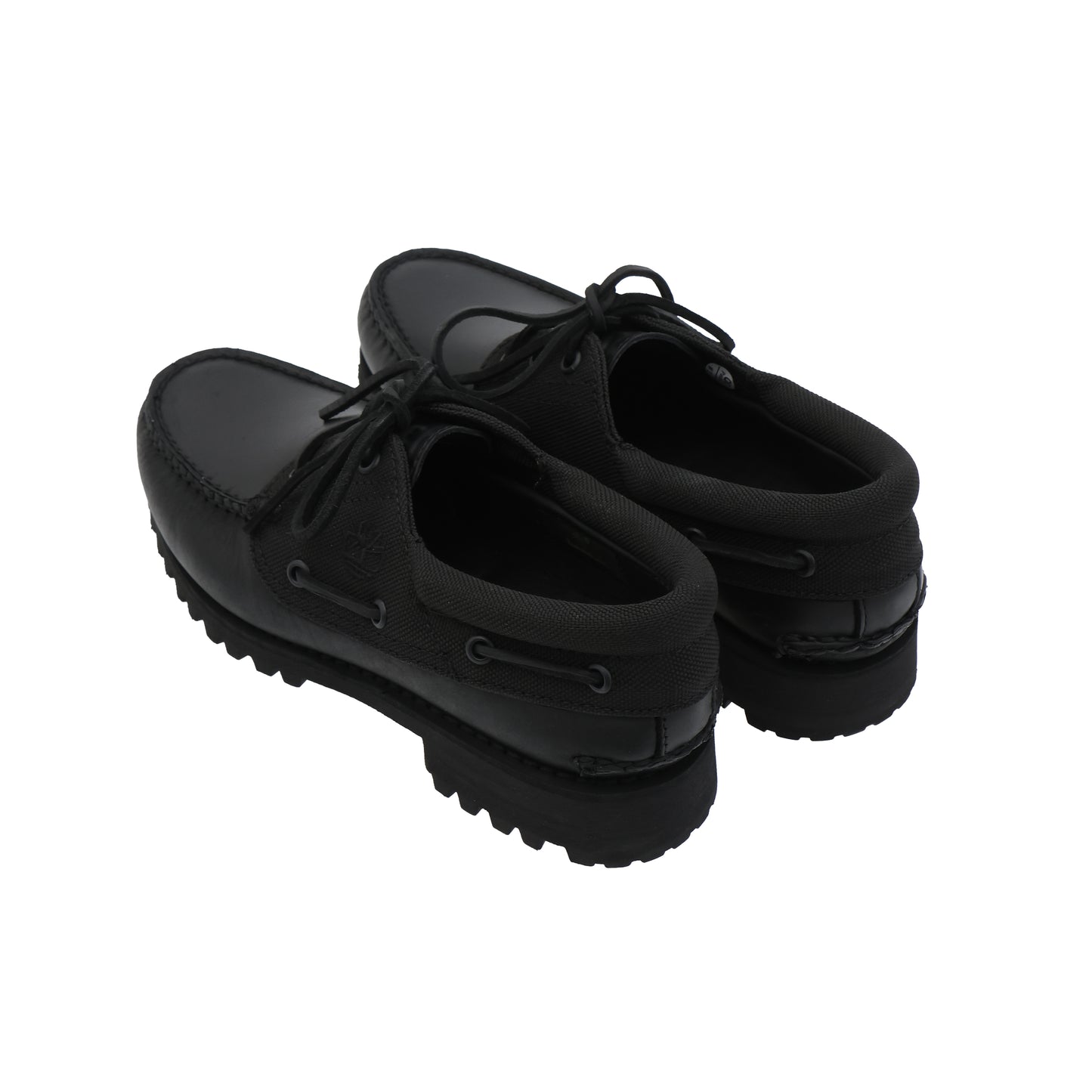 AUTHENTIC HANDSEWN BOAT SHOES