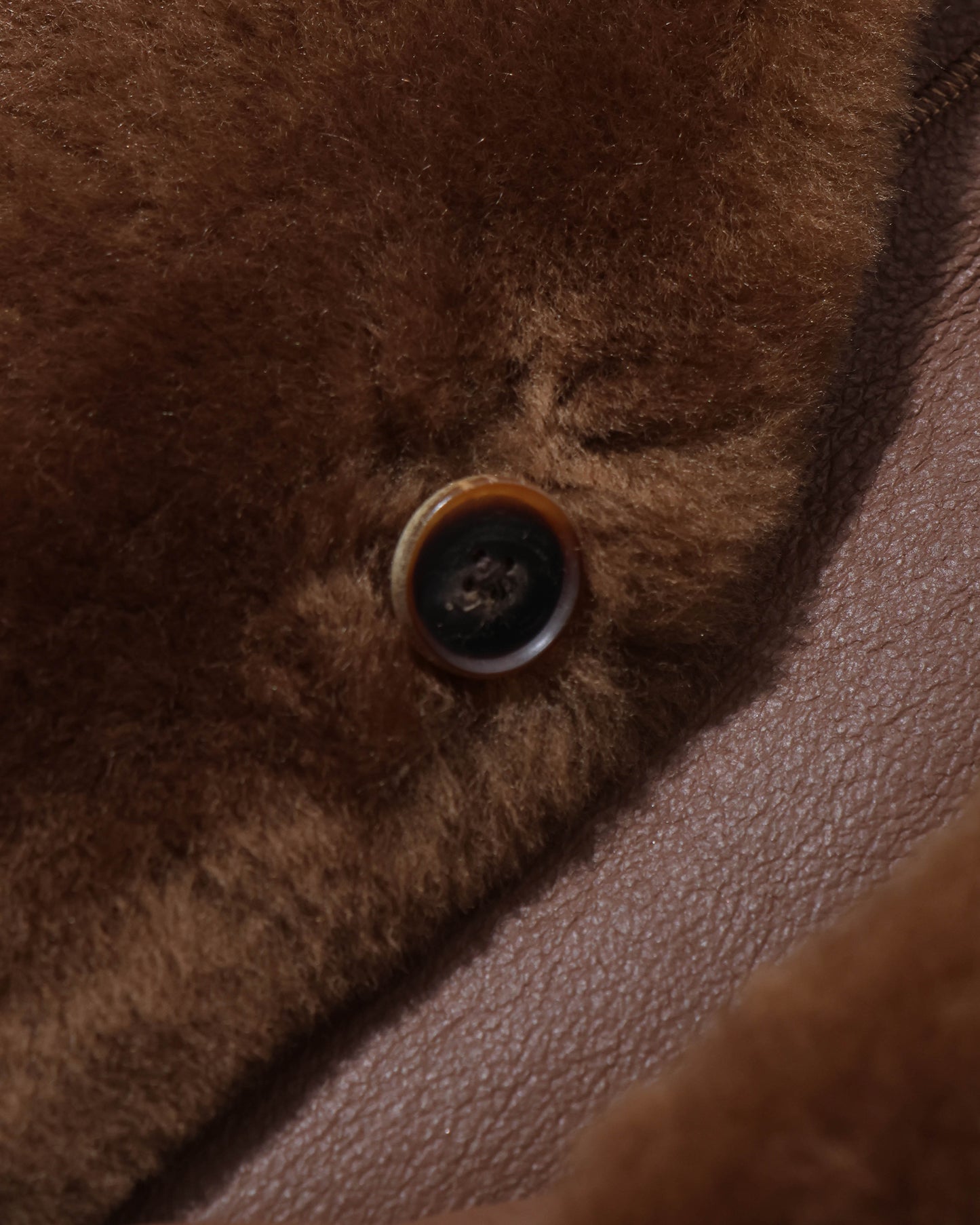 STRAIGHT MERINO MOUTON FUR VEST BROWN