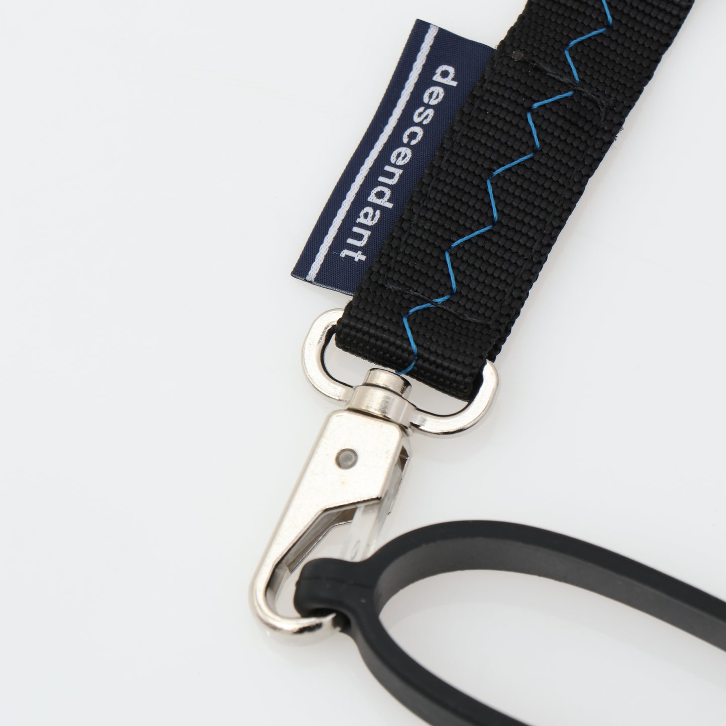 BUNGEE STRAP TAKES HANDS