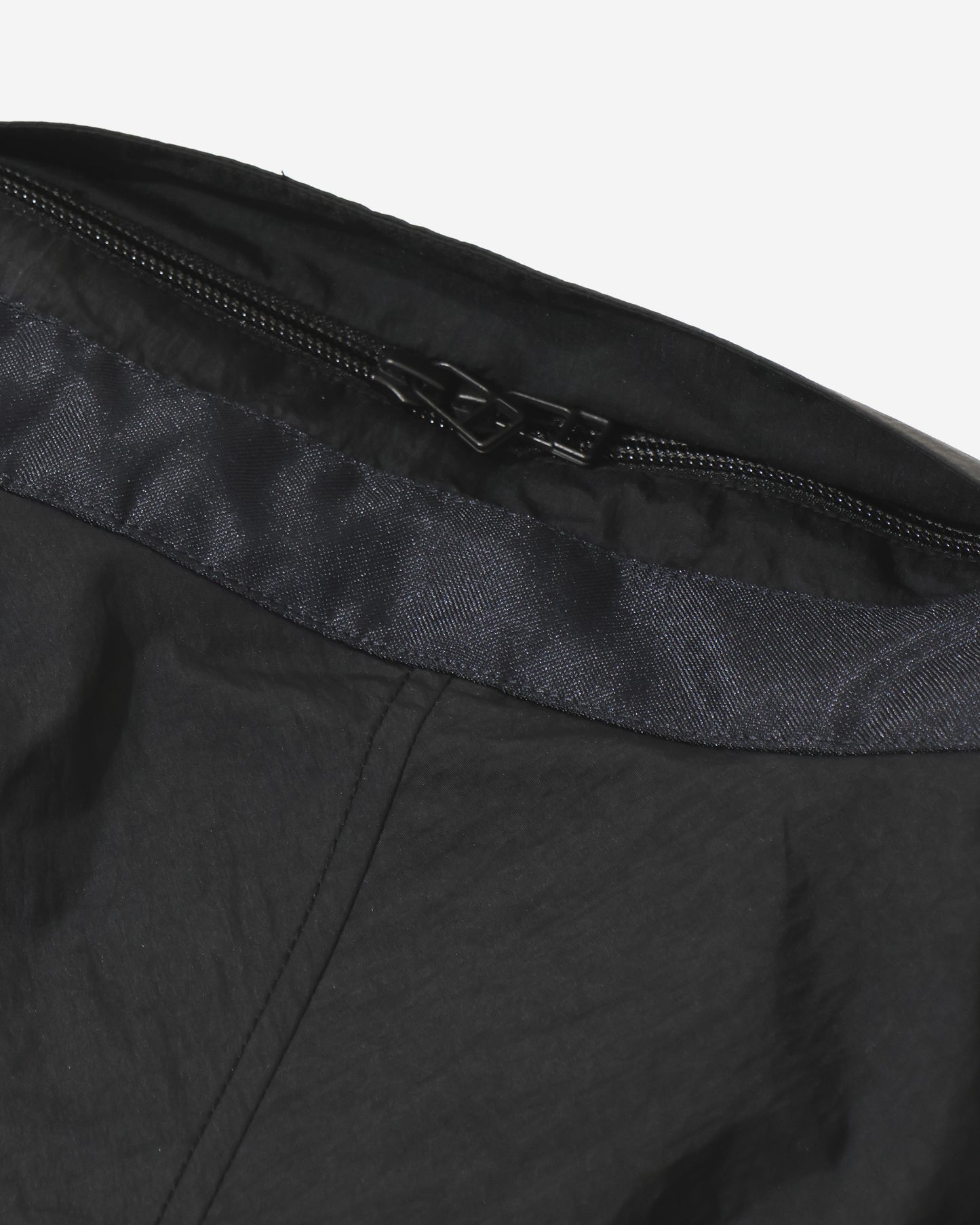 LIGHT SHORT MONSTER PARKA