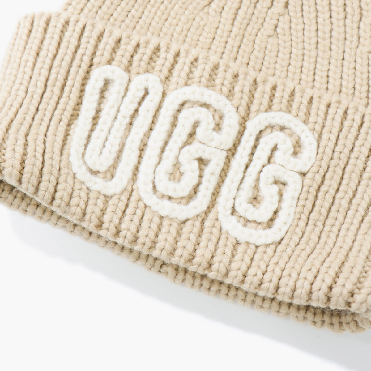 U CHUNKY CRAFTED RIB BEANIE