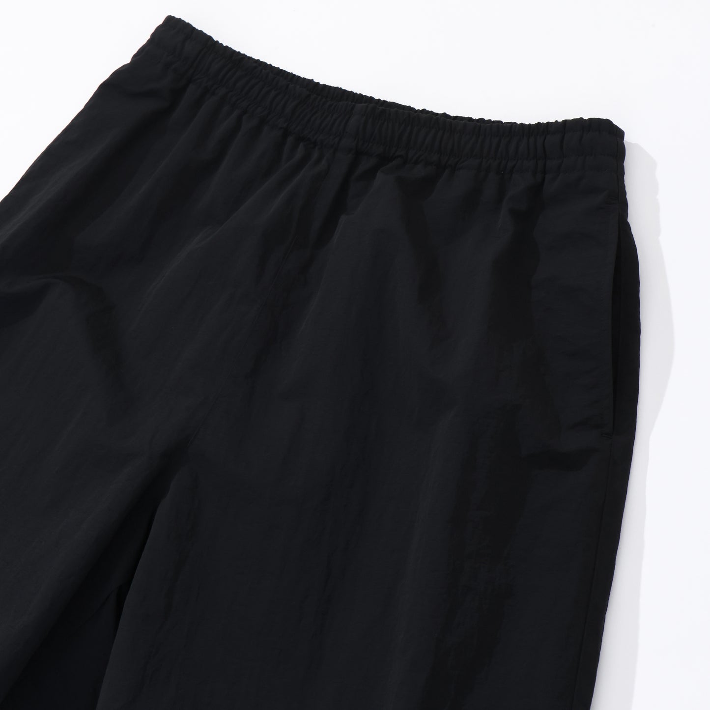 TRAINING PANTS