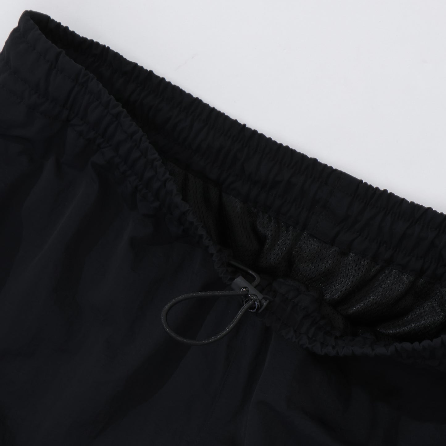 TRAINING PANTS