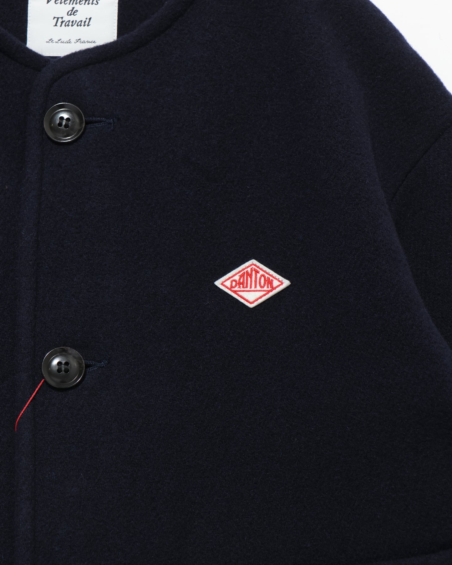 COLLARLESS JACKET