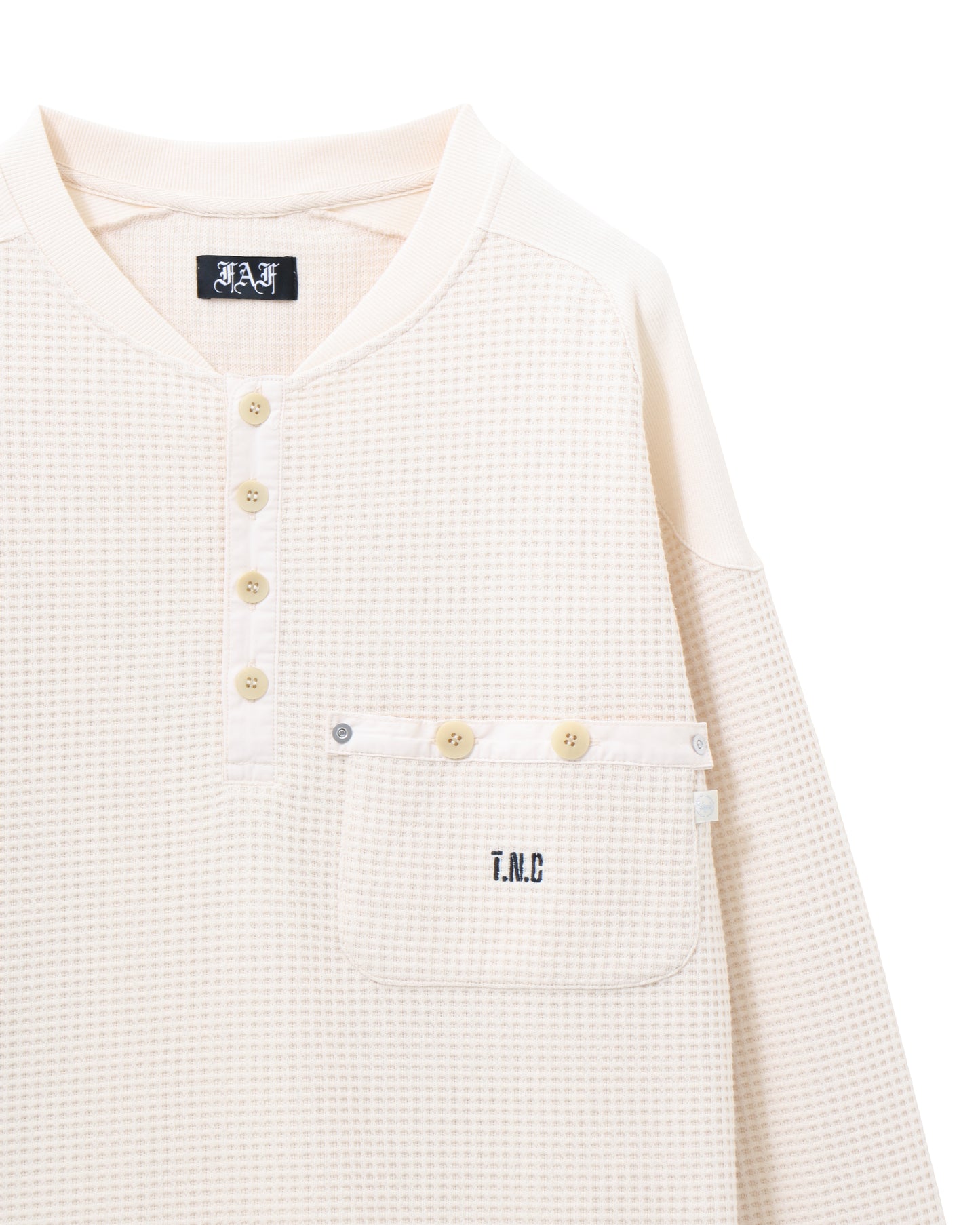 Pacis (Thermal Henley Neck)