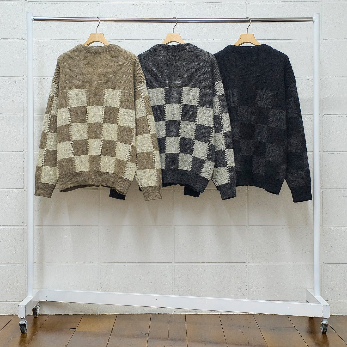 US2364 Checkered flag Cardigan.