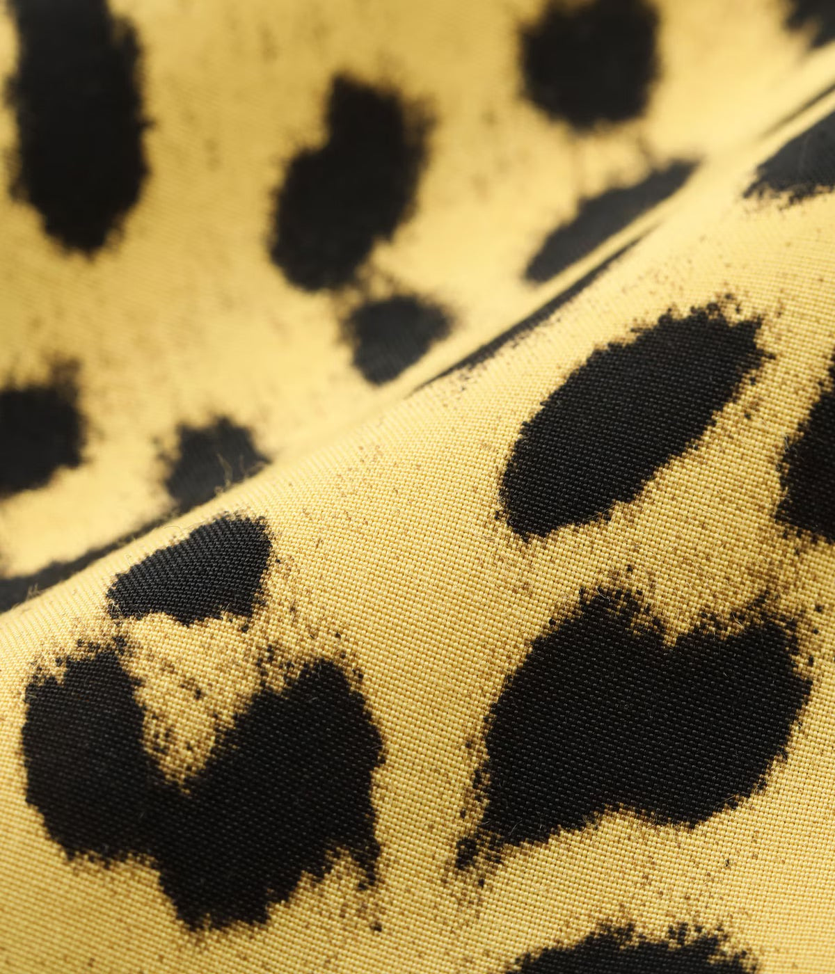 HIGH DENSITY RAYON OPEN SHIRT “LEOPARD” SH39490