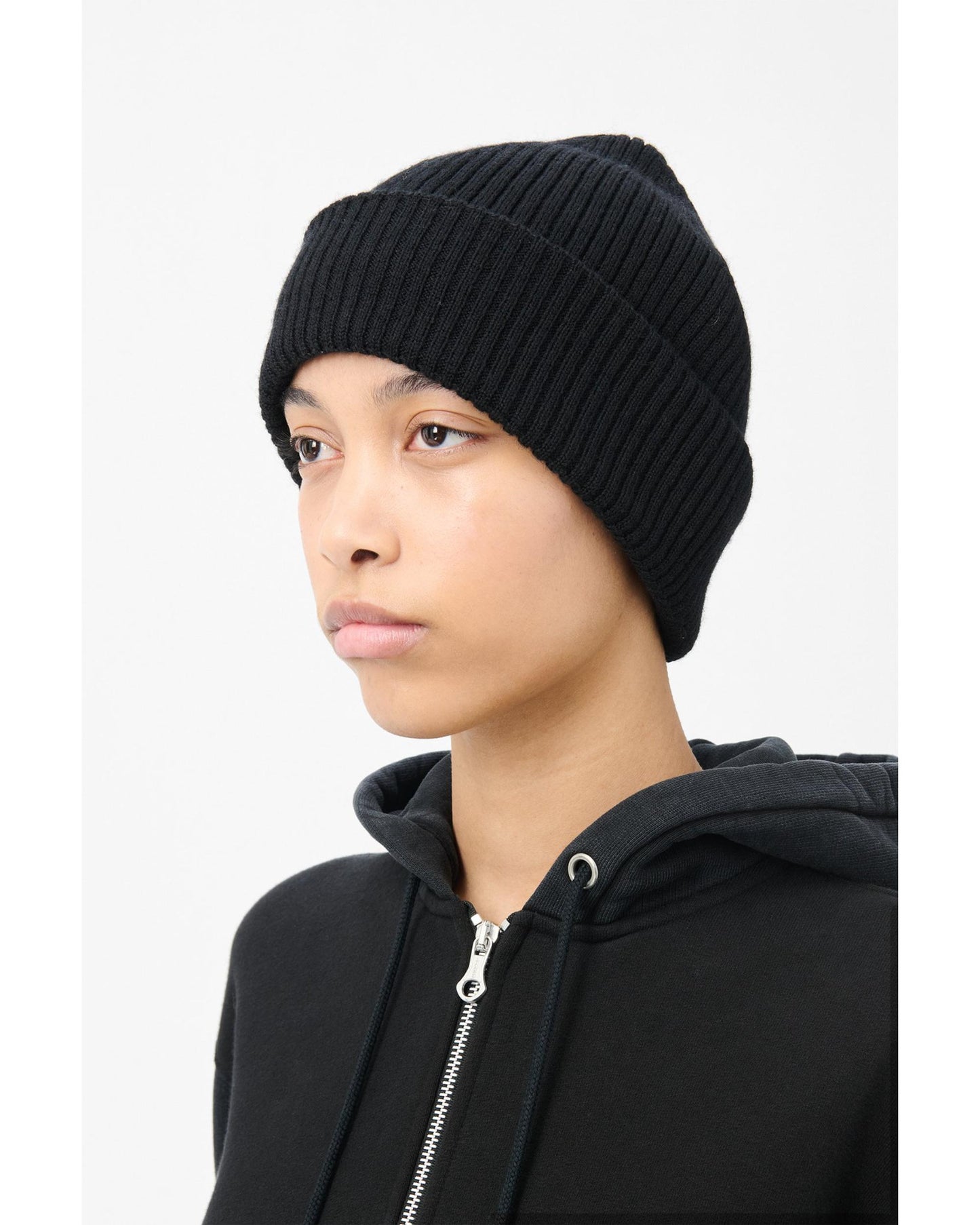 KNIT HAT BLACK 4258KB