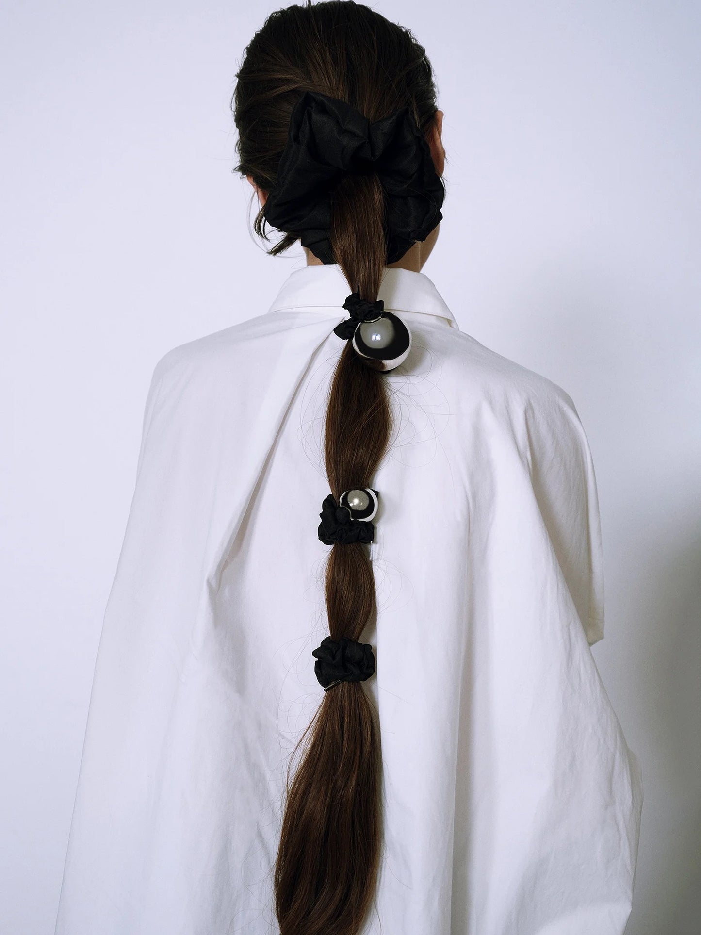 Medium Metal Ball Silk Scrunchie