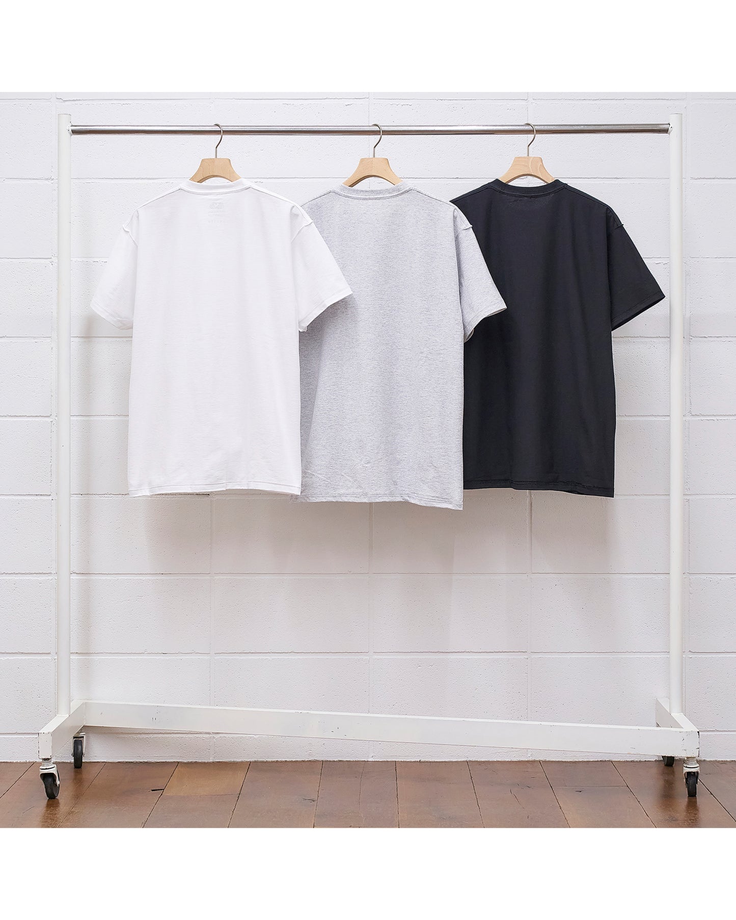 US2025 Unused x Fruit of the loom 2pac t-shirt