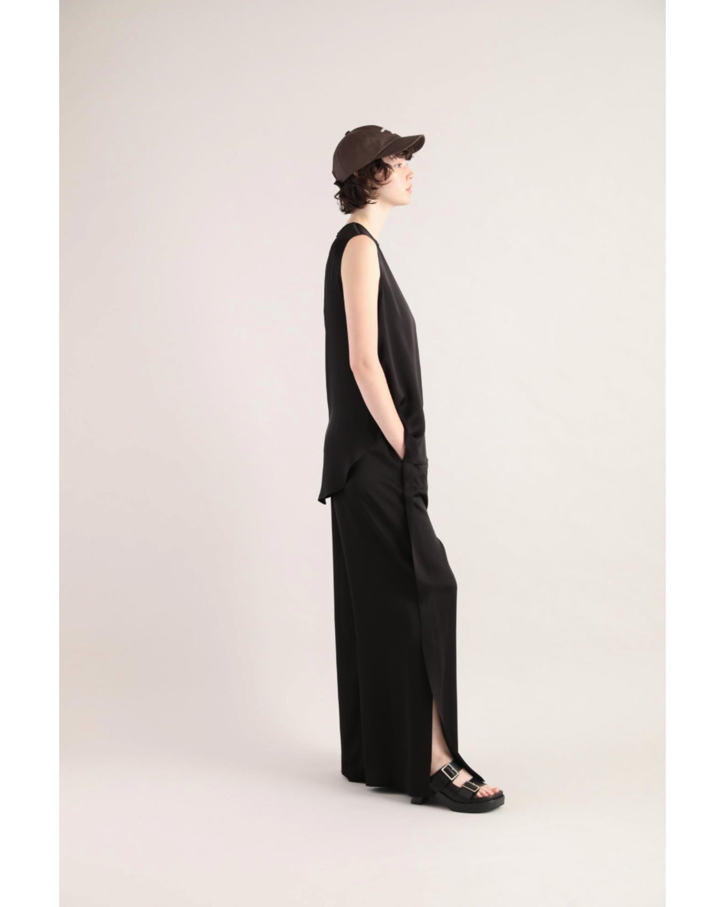 TRIACE SATIN PANTS