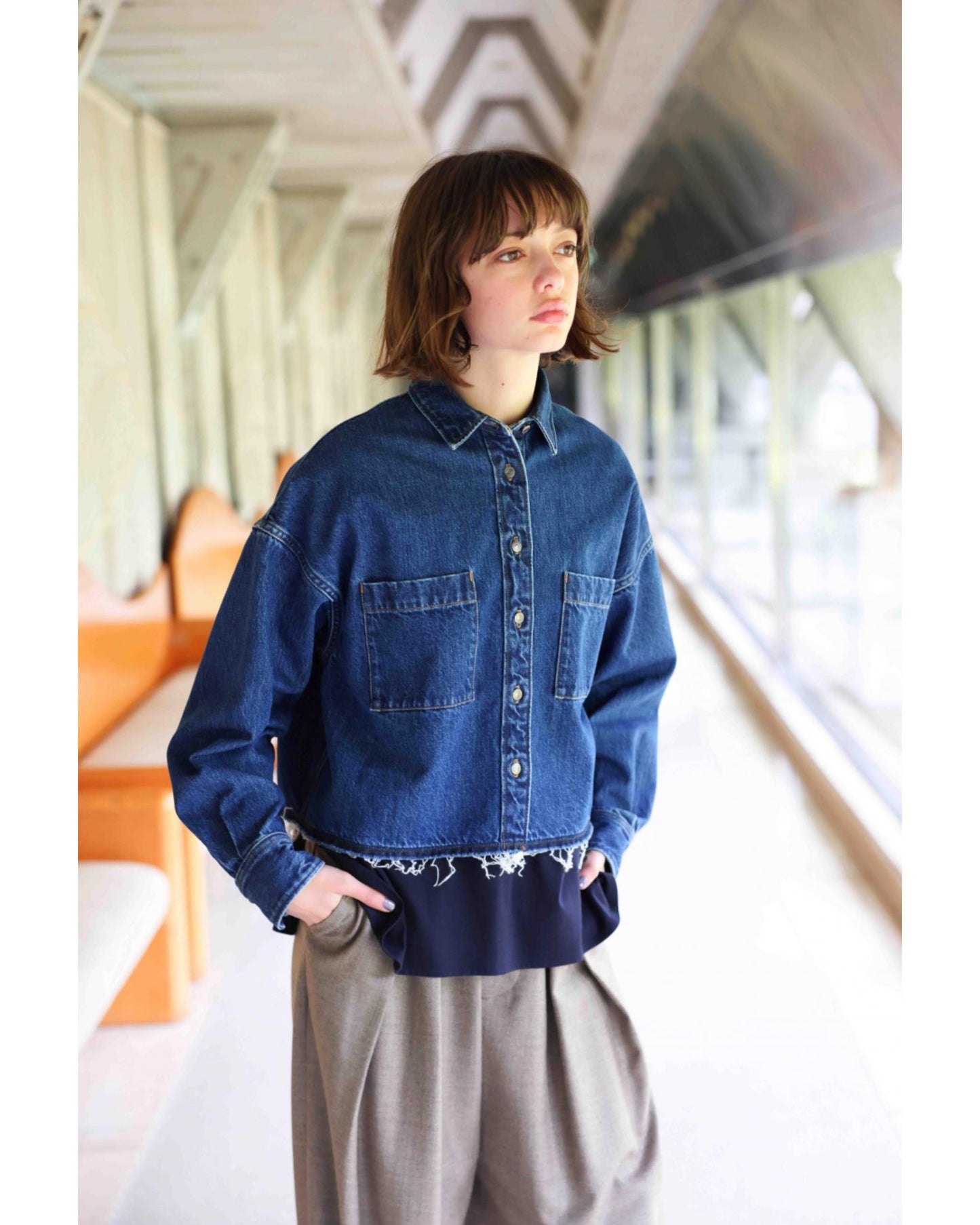 AUTHENTIC DENIM CROPPED SHIRT
