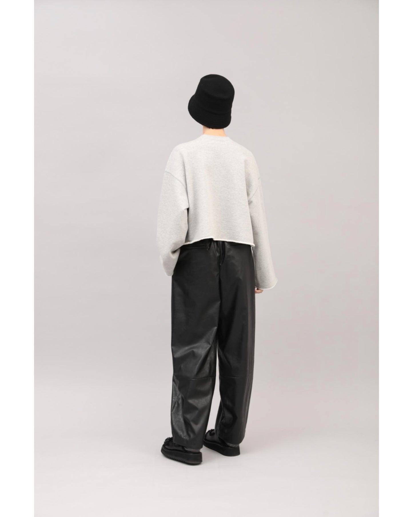 PREMIUM FLEECE CROPPED TOP