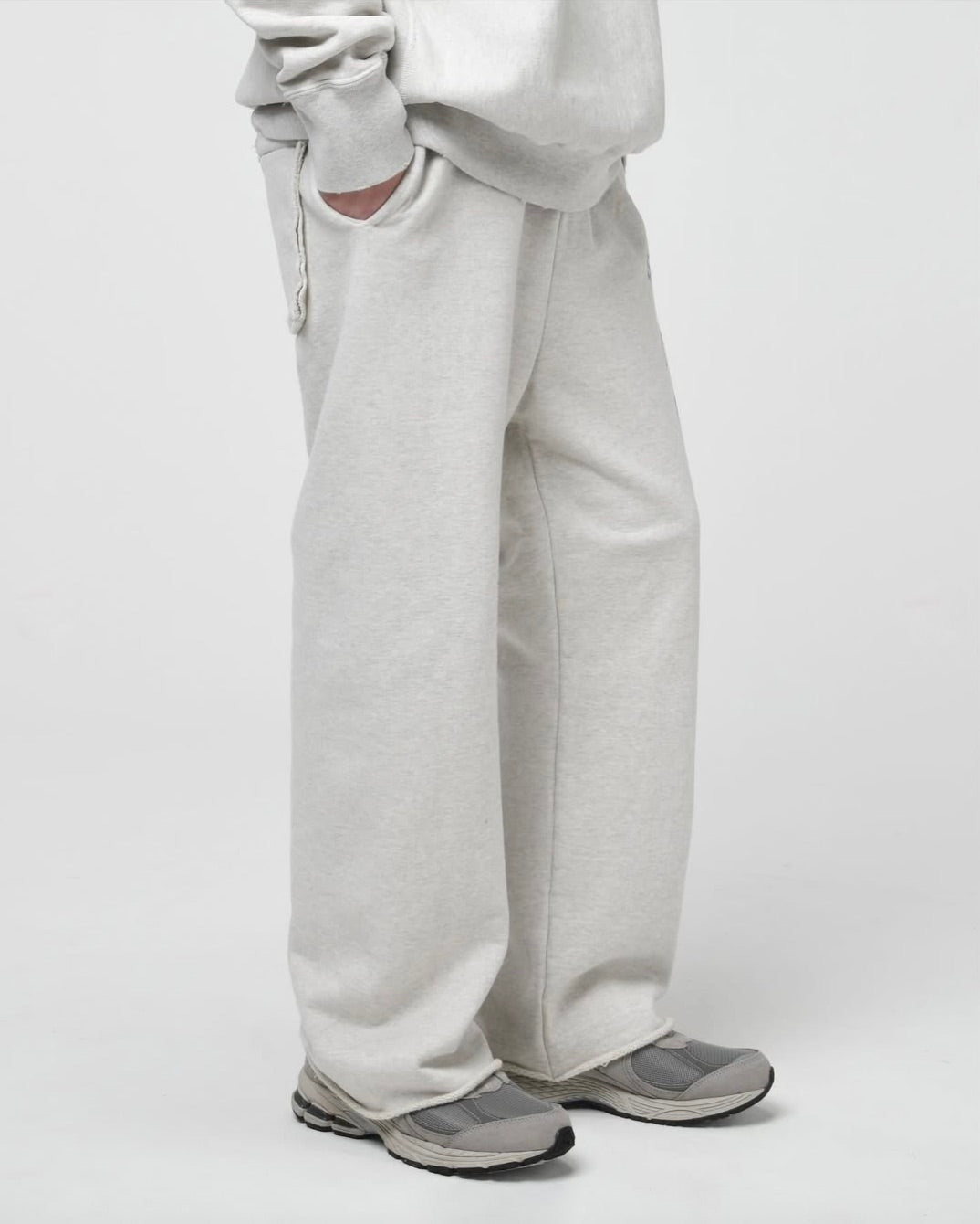SCREAMIN INDIANS SWEAT PANTS AGED