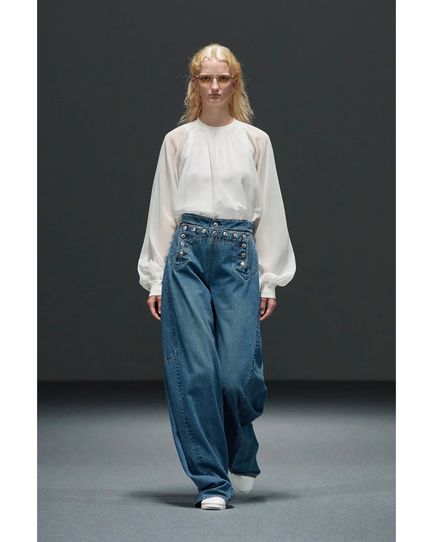 COTTON VOILE SHIRRED BLOUSE 15267