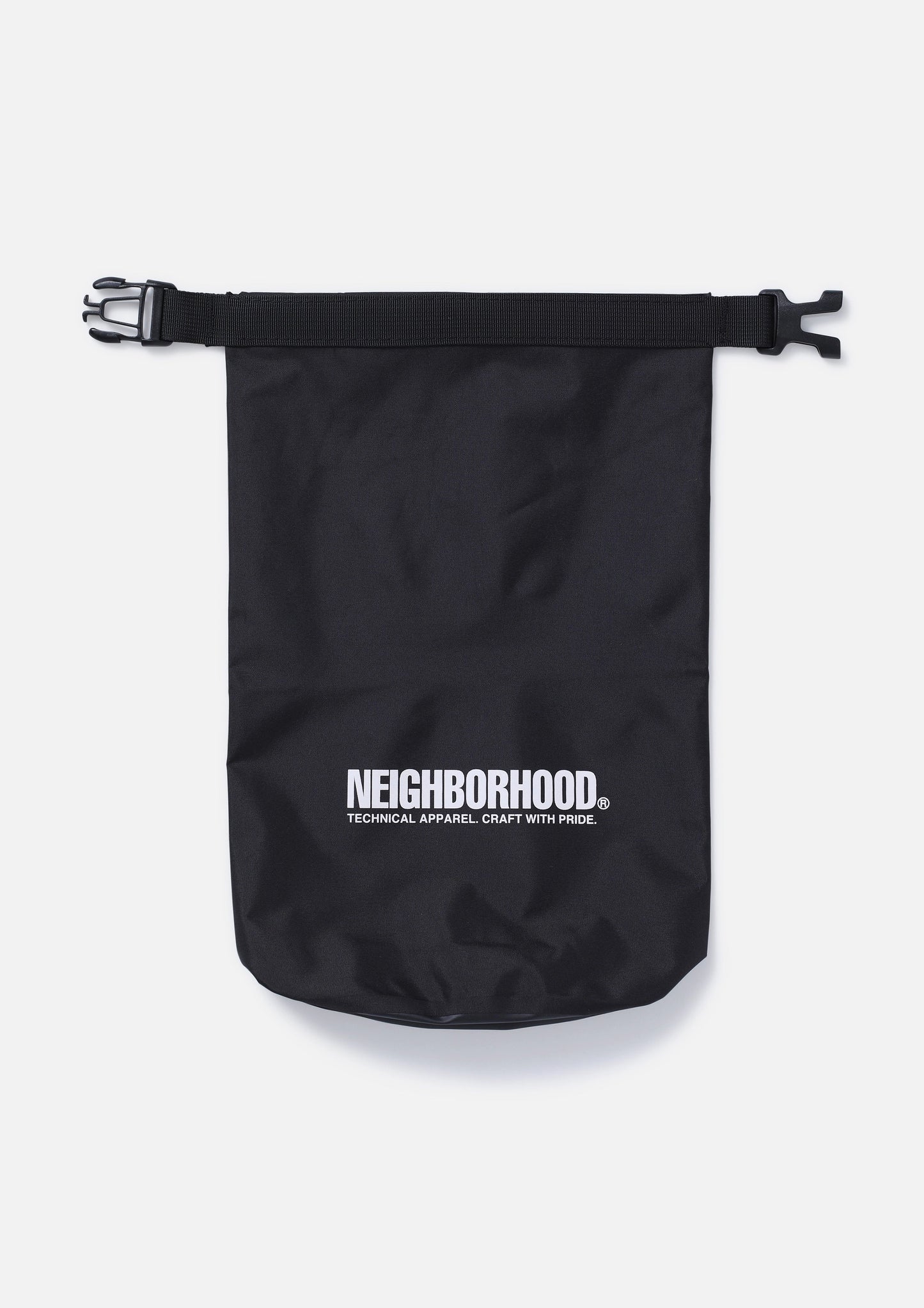 LOGO WATER PROOF POUCH