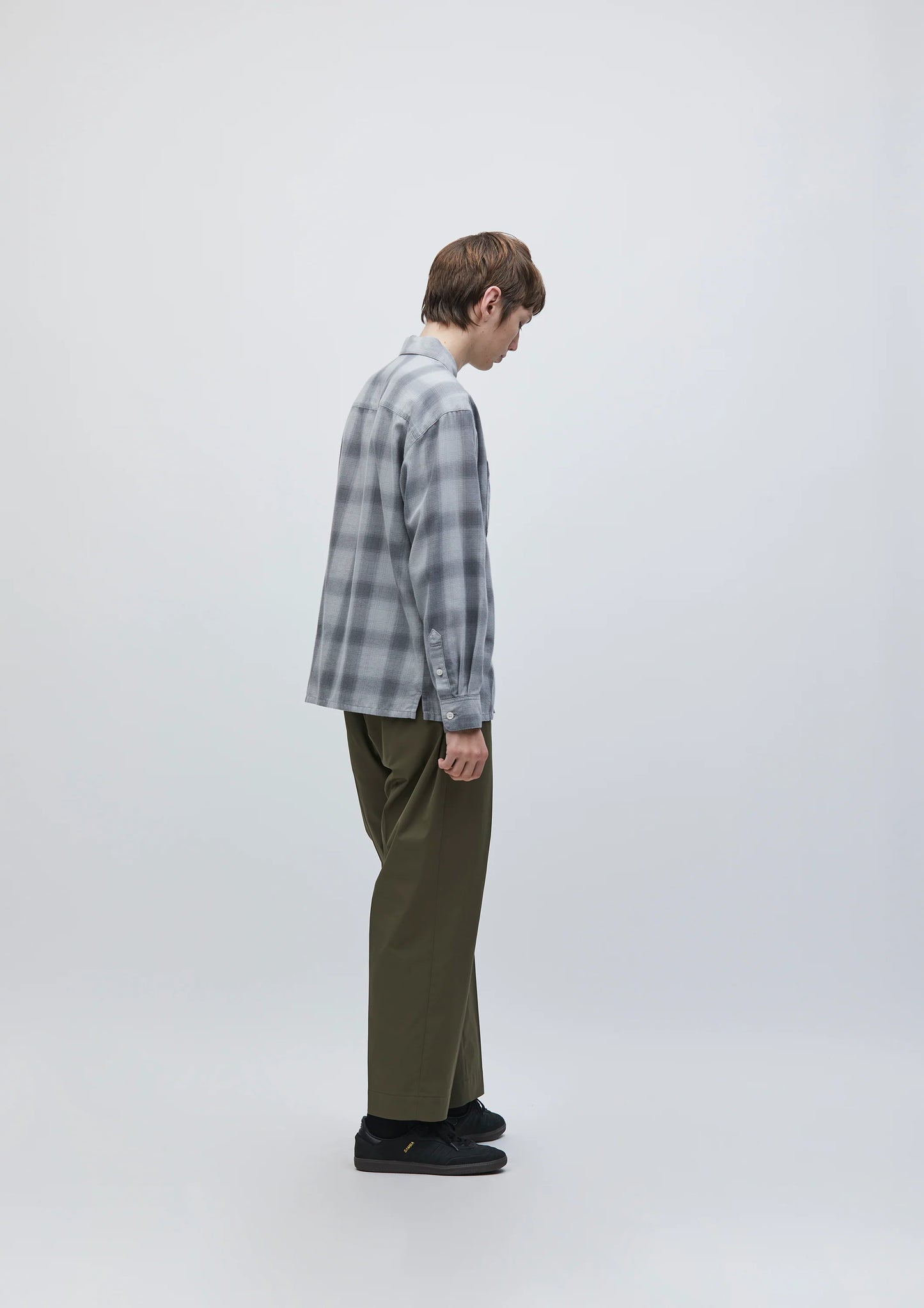 TAPEREDSILHOUETTE PANTS
