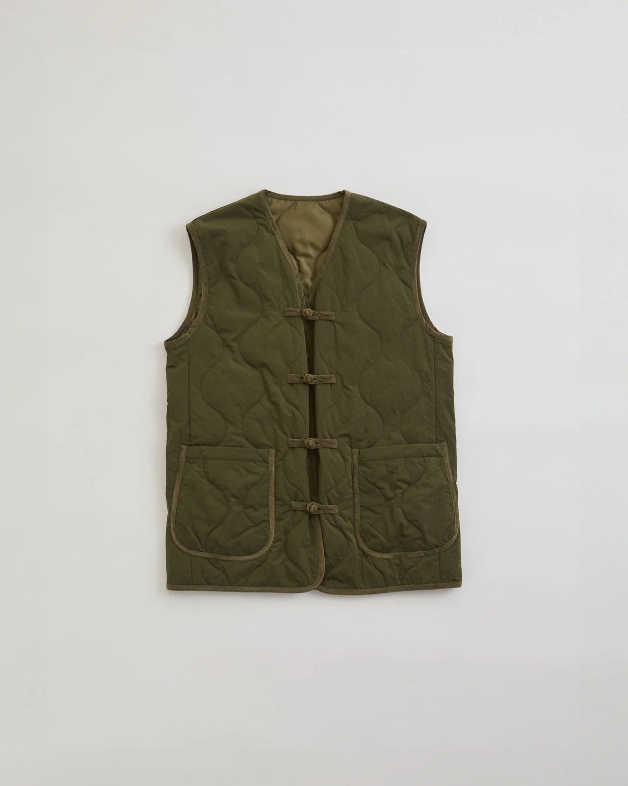 CHINA BUTTON QUILTED VEST