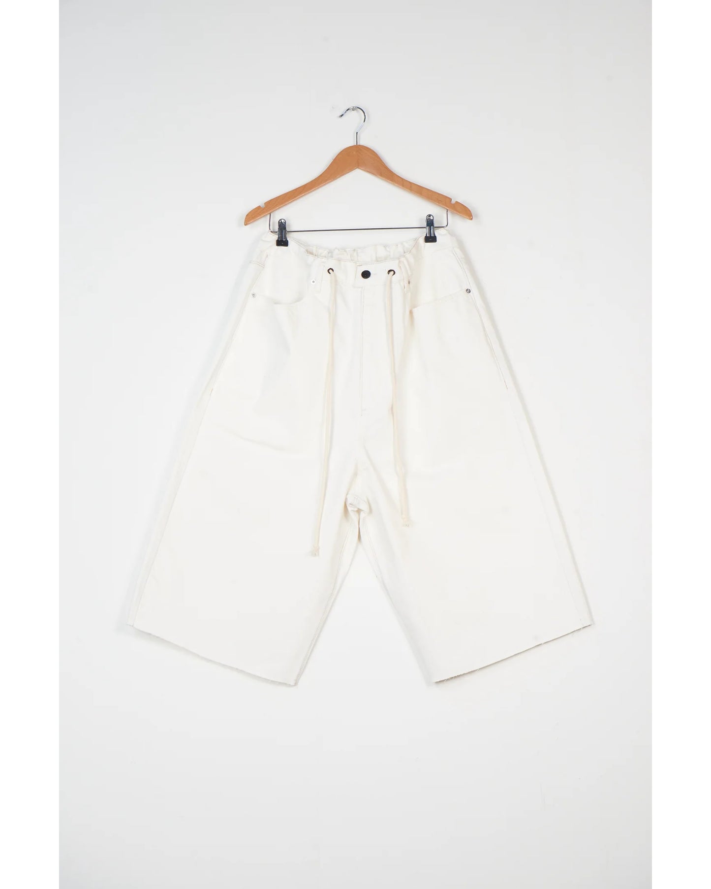 BIG SHORTS OFF-WHITE