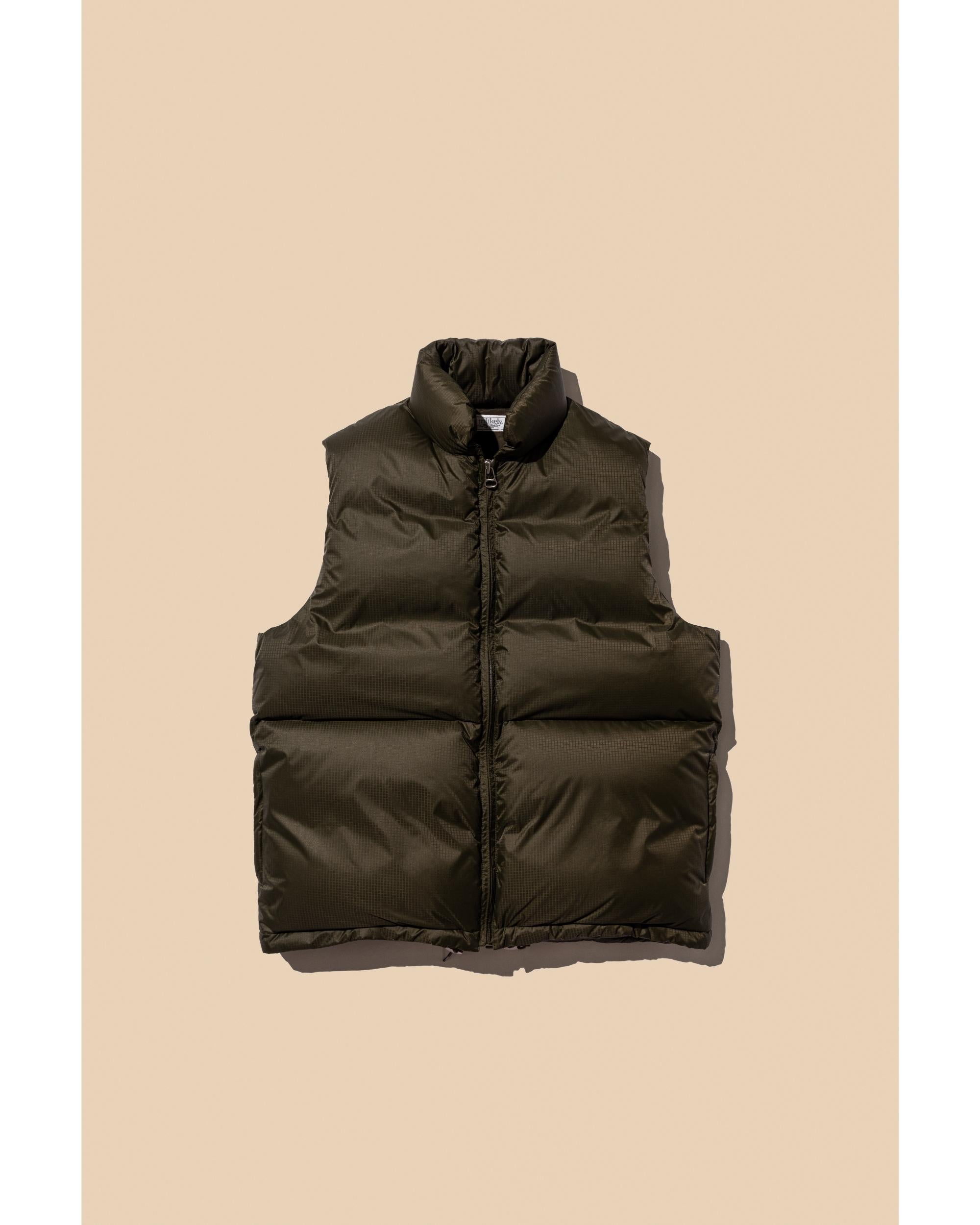 Unlikely Simple Down Vest OLIVE – TIME AFTER TIME