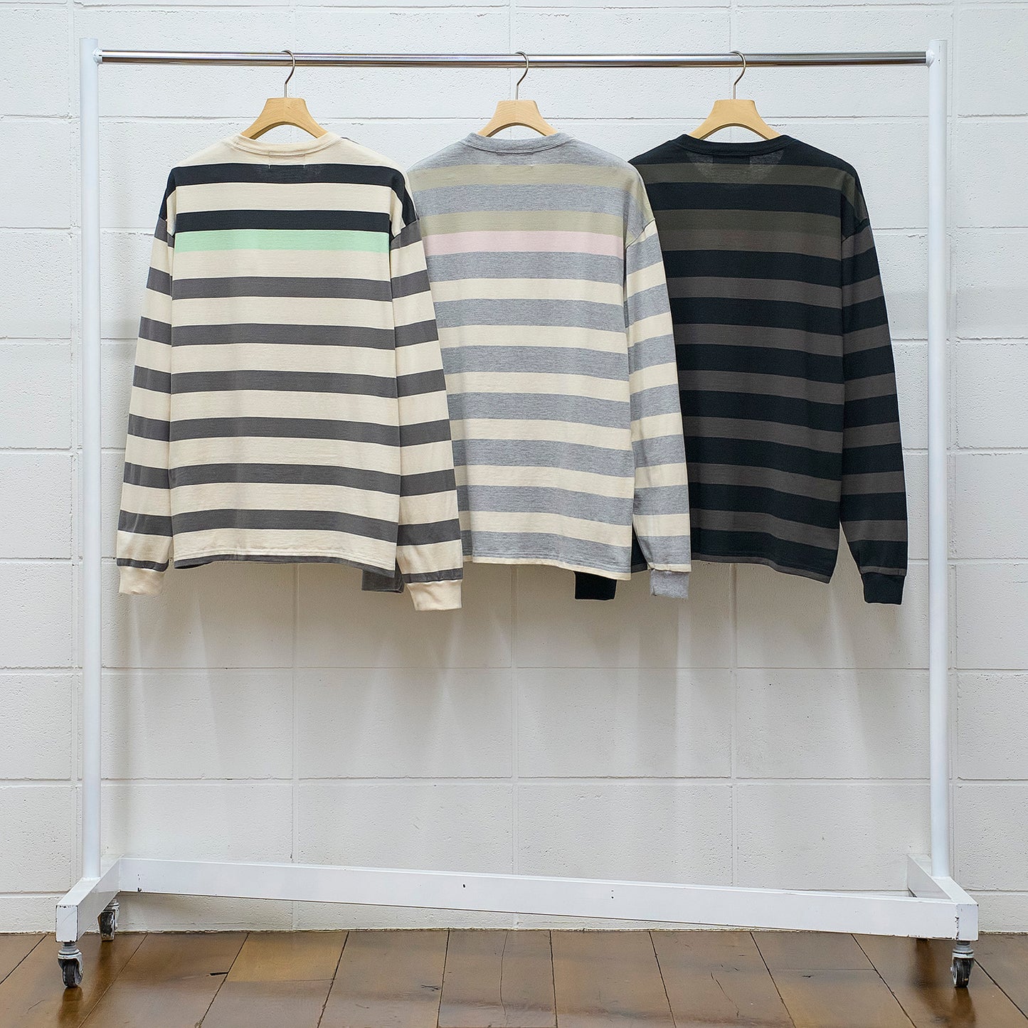 US2371 Long-sleeve border T-shirt