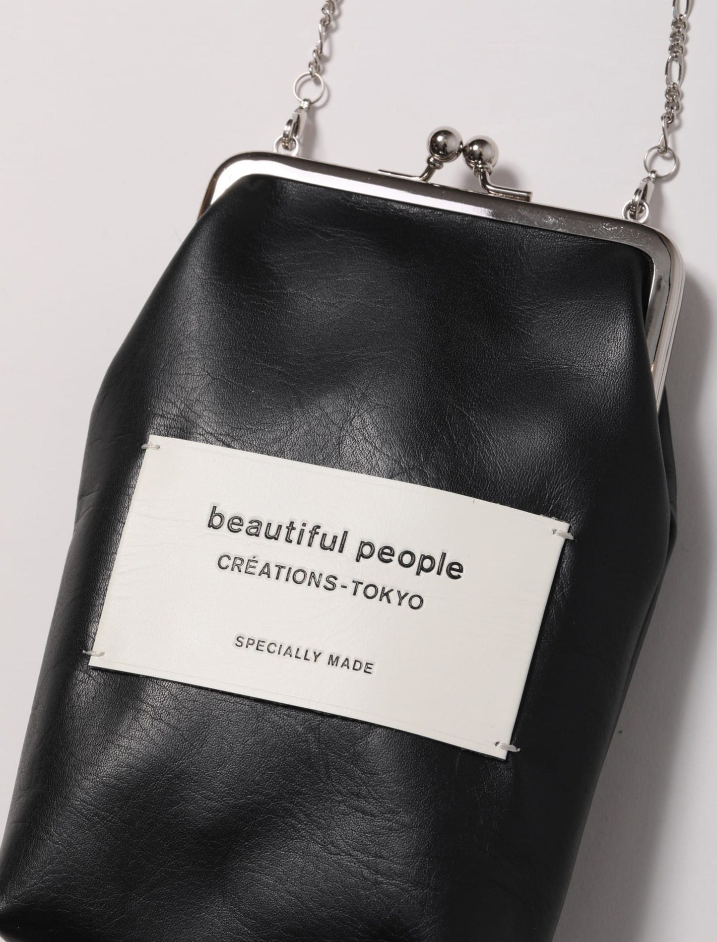 clasp pouch