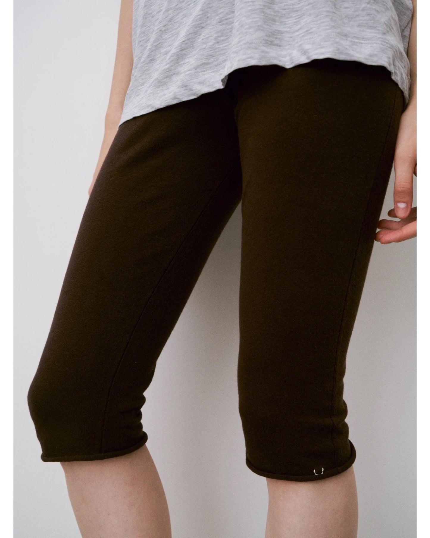 stretch organic cotton half leggings
