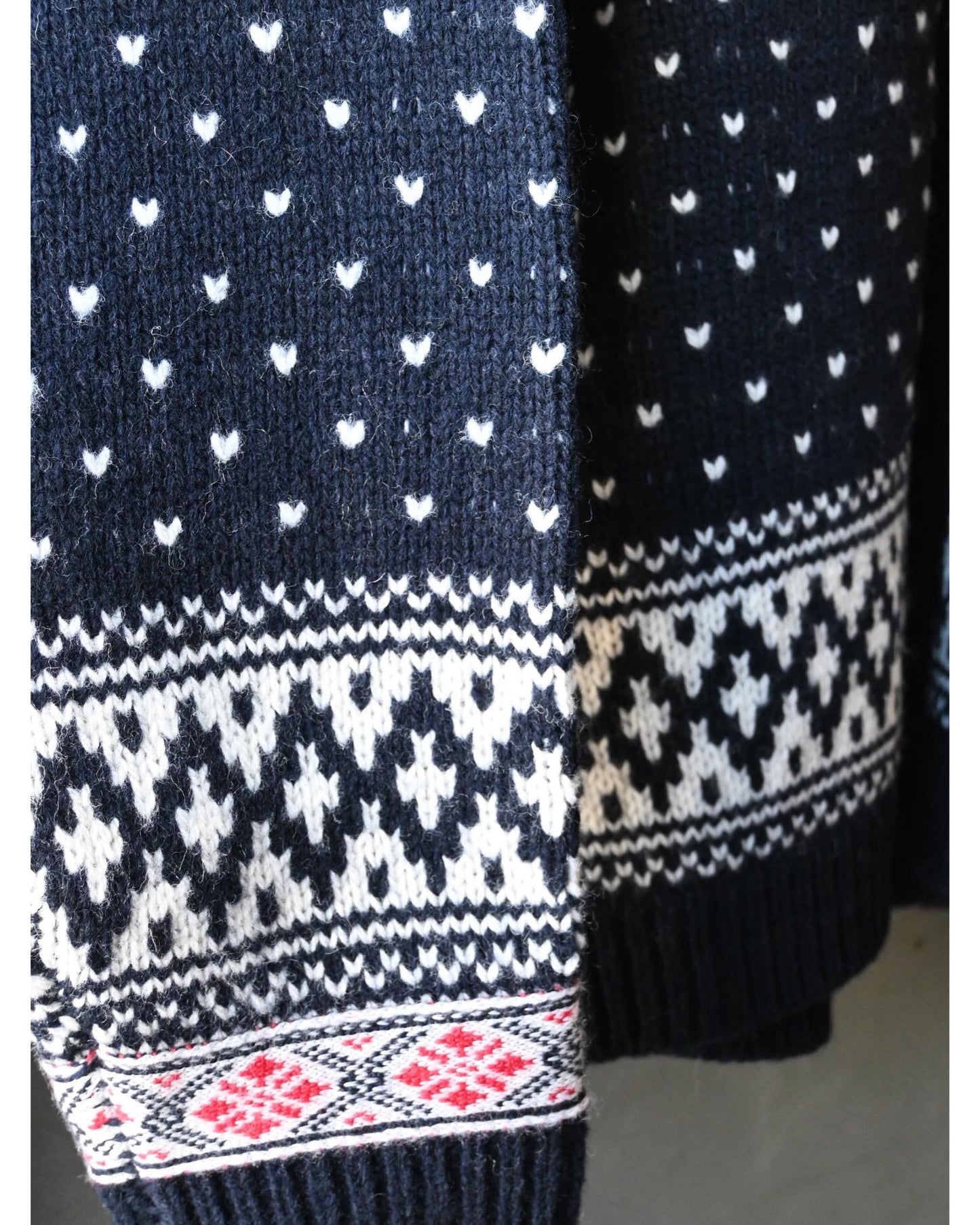 NORWAY KNIT CARDIGAN