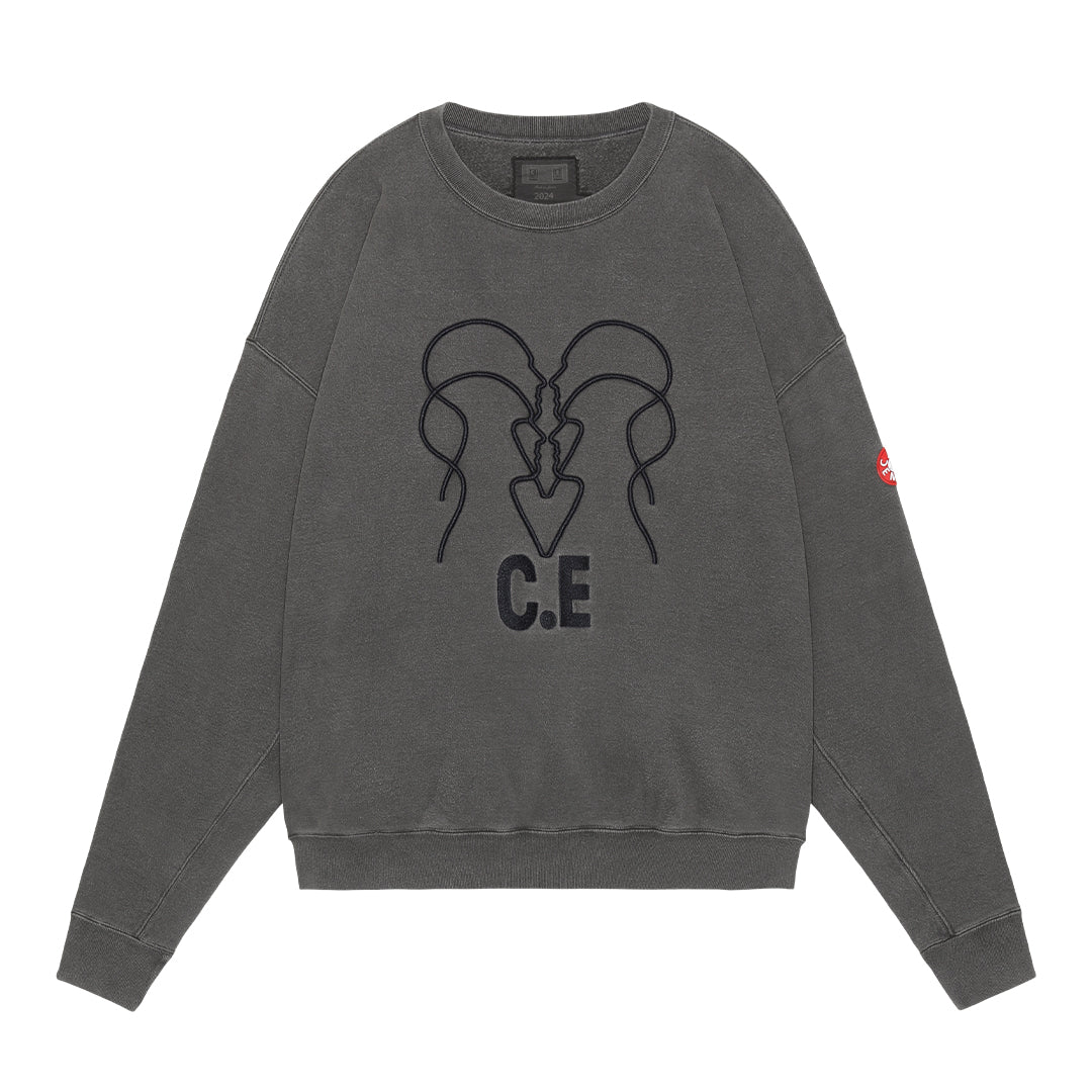 OVERDYE WB HEADSx4 C.E CREW NECK