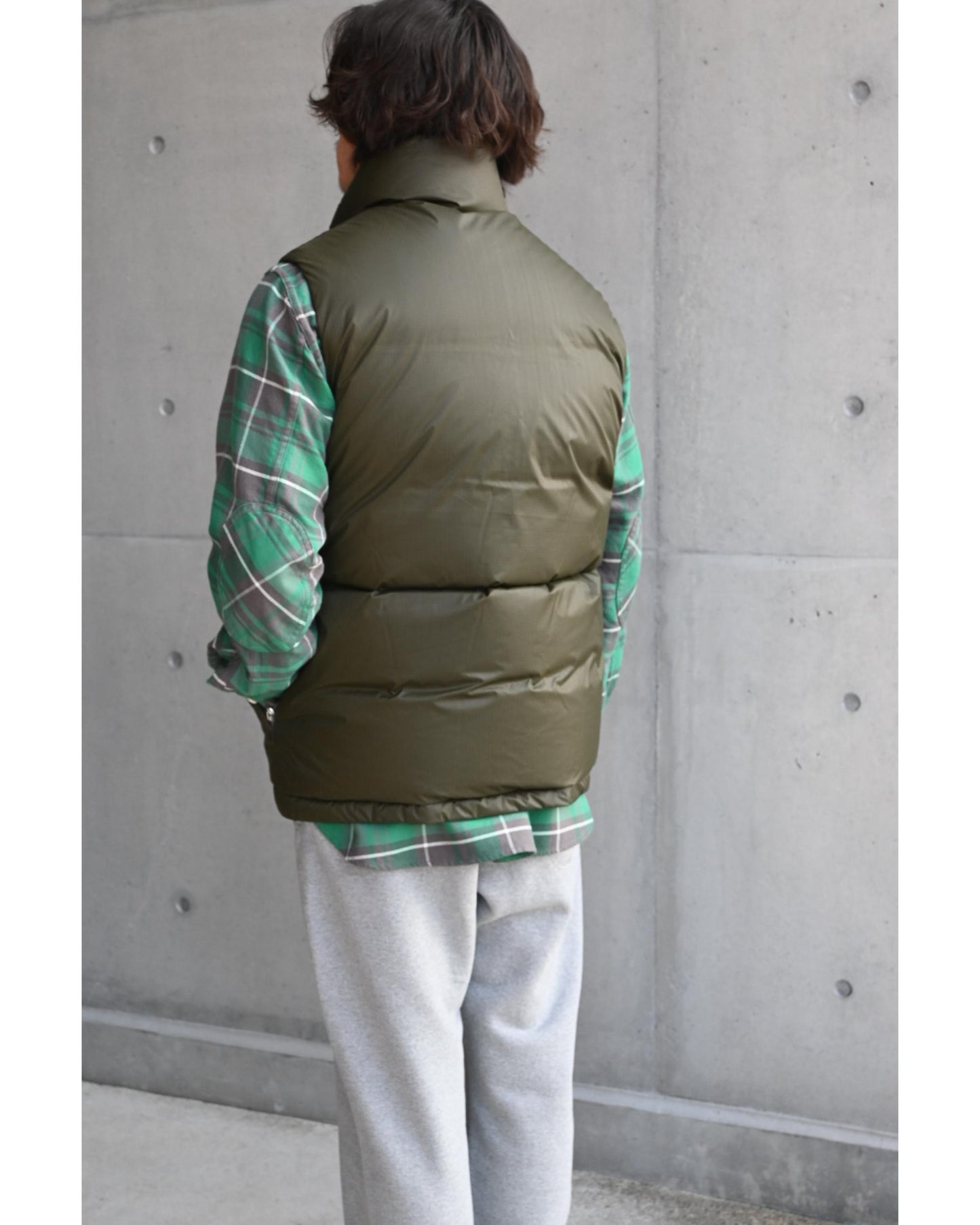 Unlikely Simple Down Vest OLIVE