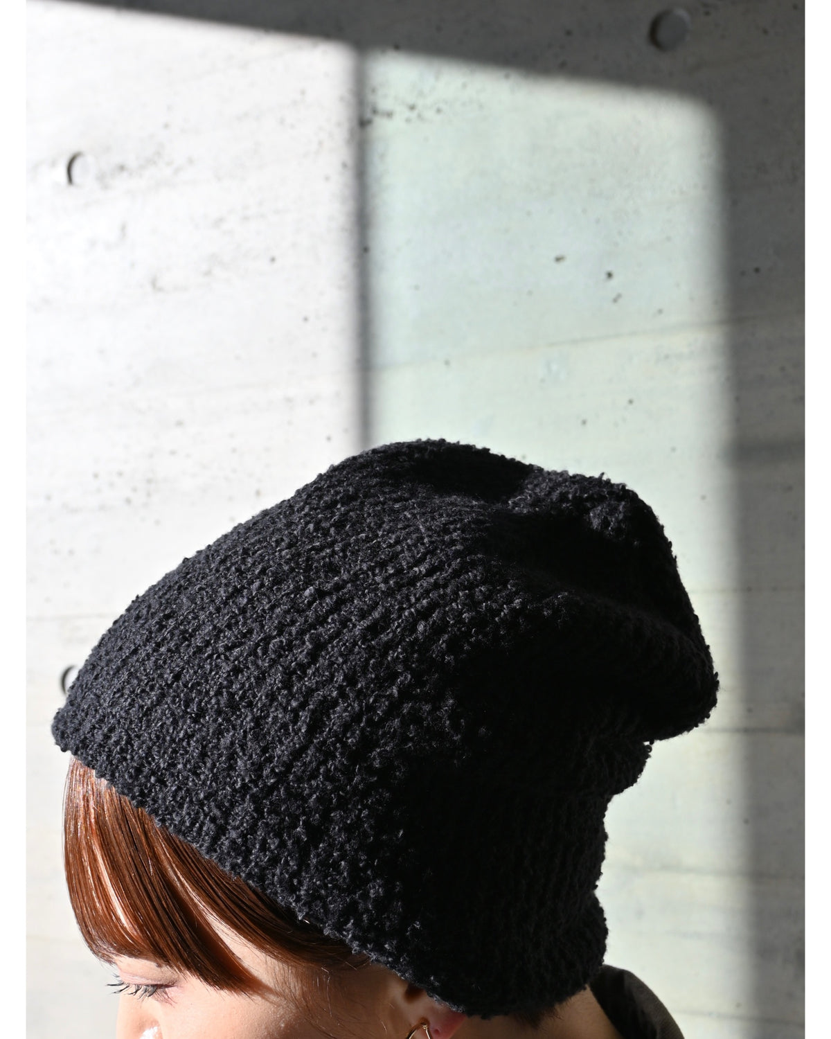 COTTON BOUCLE BACK LONG BEANIE
